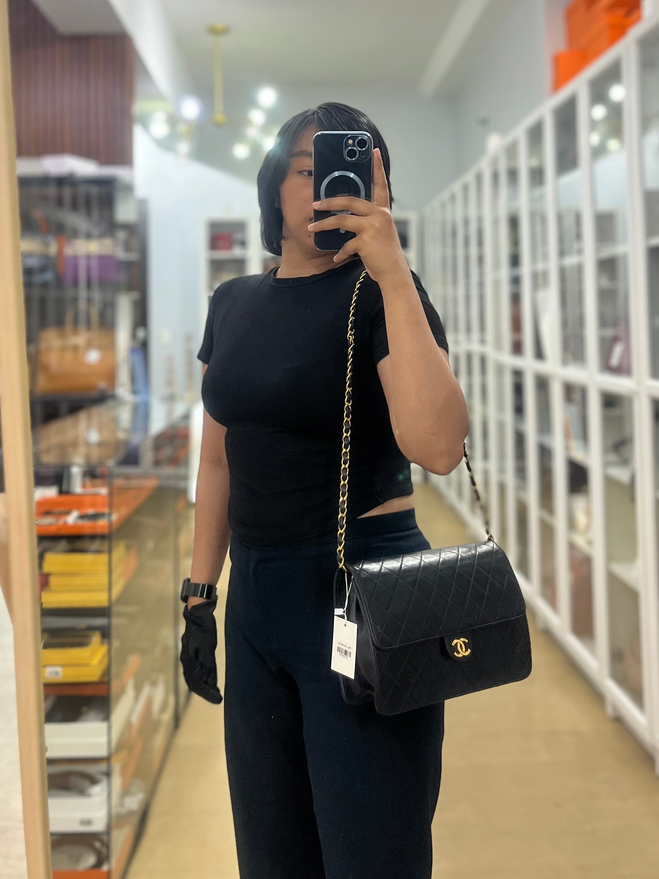 Vintage Flap Bag Medium Black Lambskin Leather and 24k Gold Hardware(Series 5) | Purse Maison Luxury Bags Shop