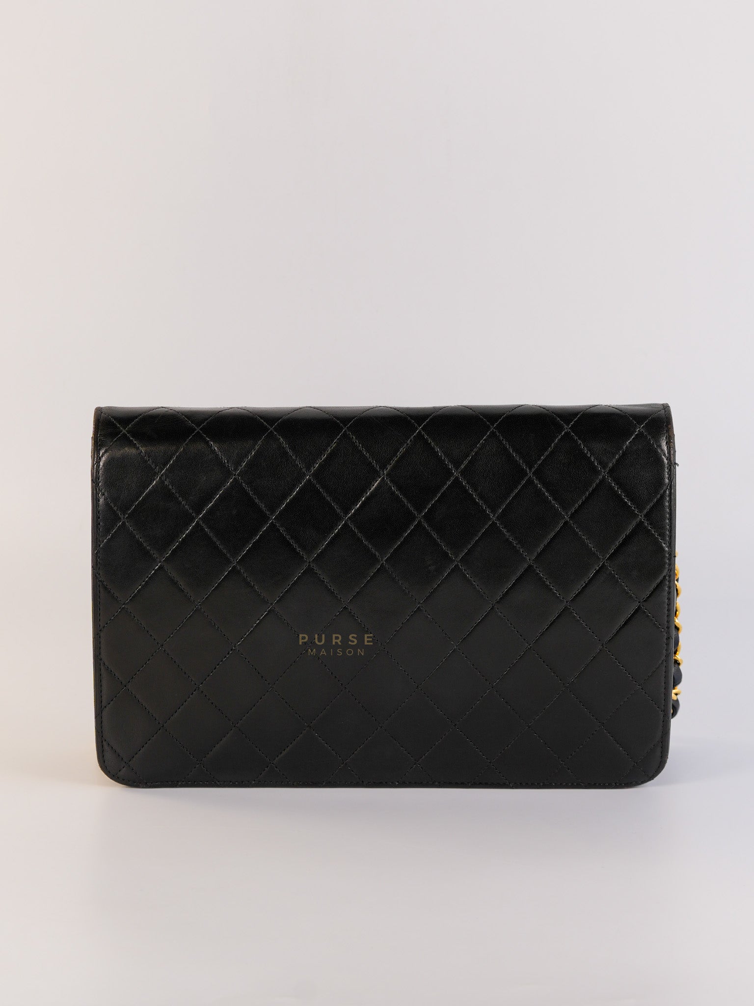 Vintage Flap Bag Medium Black Lambskin Leather and 24k Gold Hardware(Series 5) | Purse Maison Luxury Bags Shop