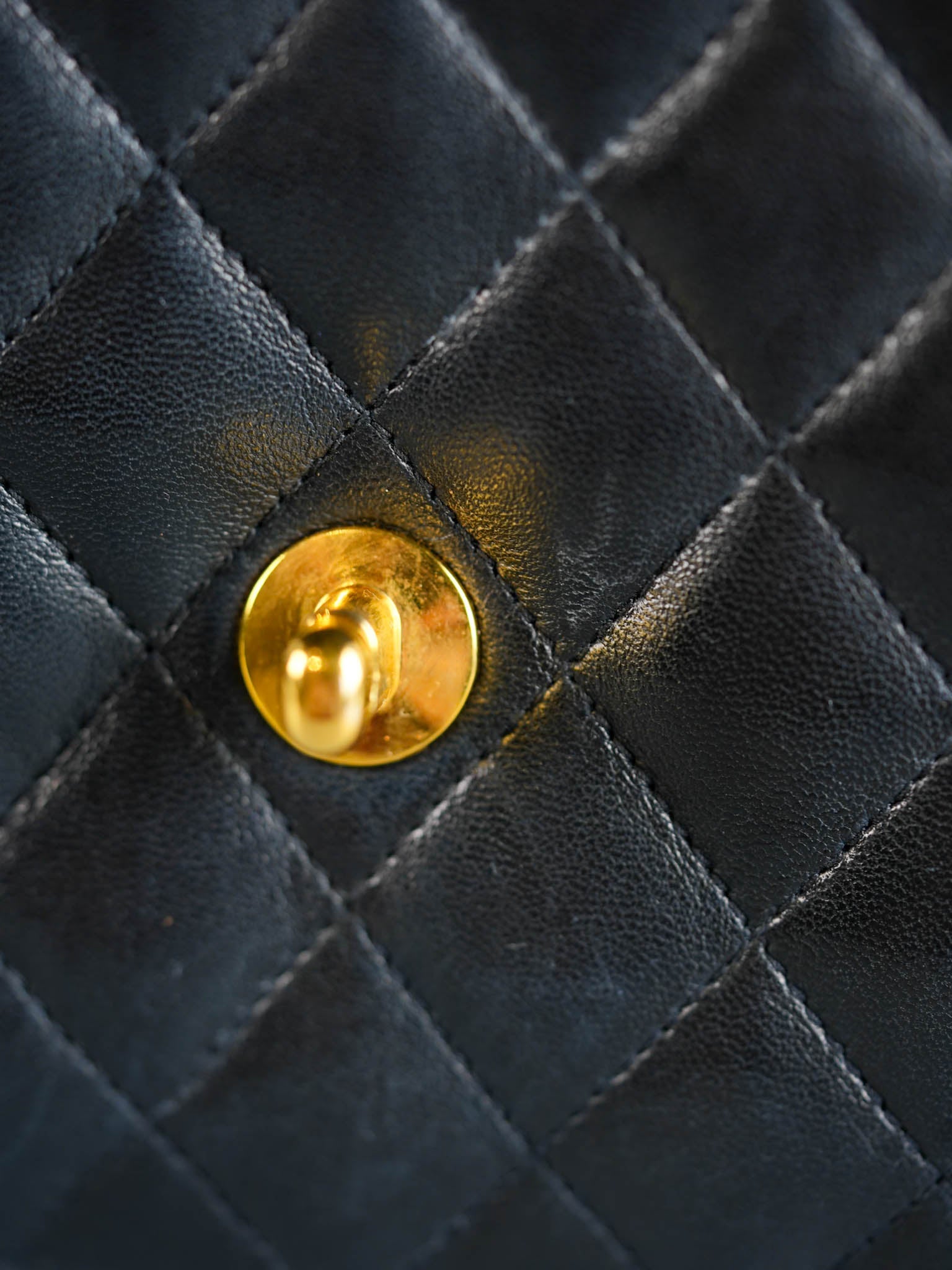 Vintage Half Moon 24K Gold Hardware in Lambskin Leather Series 0 | Purse Maison Luxury Bags Shop