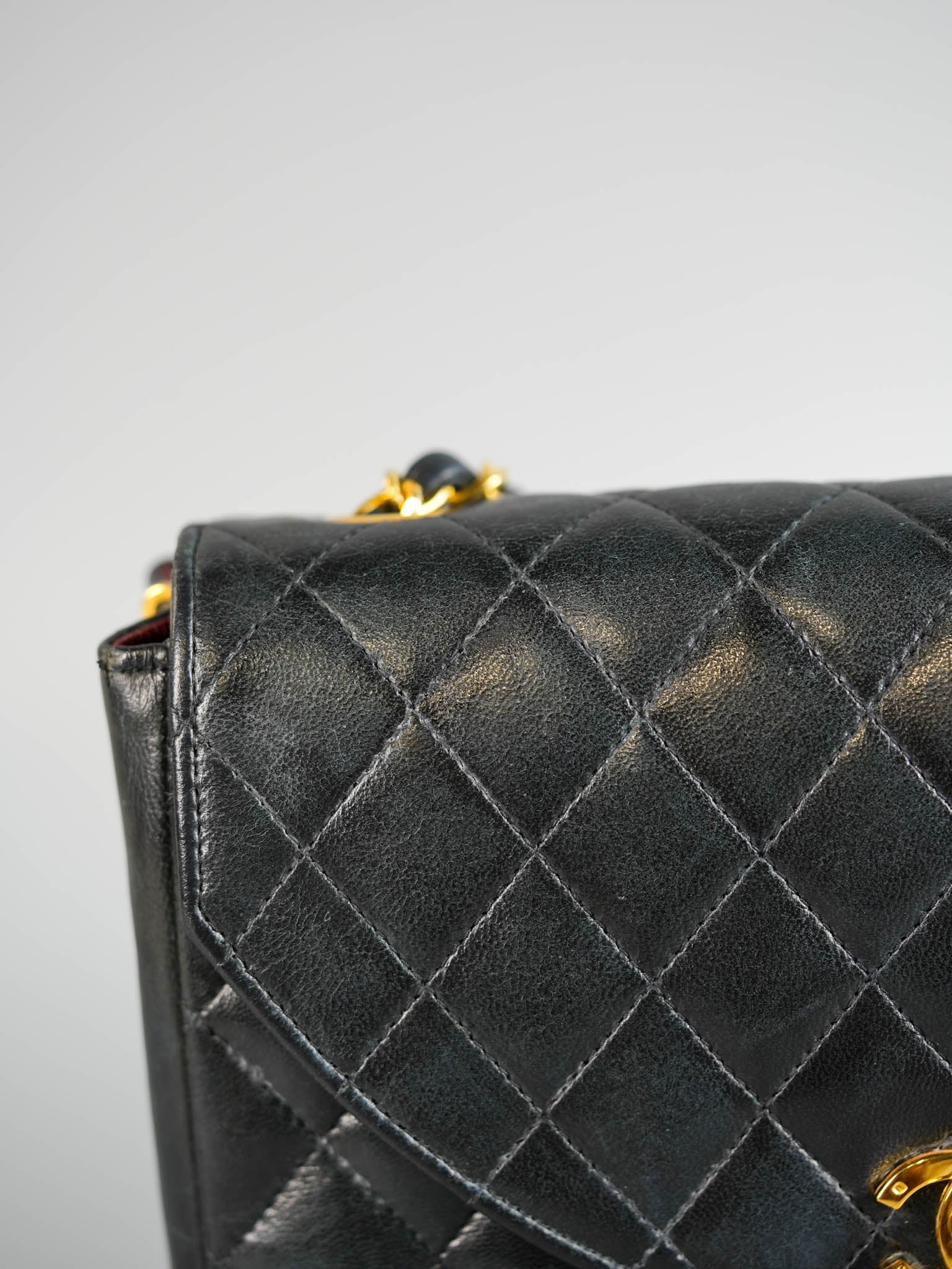 Vintage Half Moon 24K Gold Hardware in Lambskin Leather Series 0 | Purse Maison Luxury Bags Shop