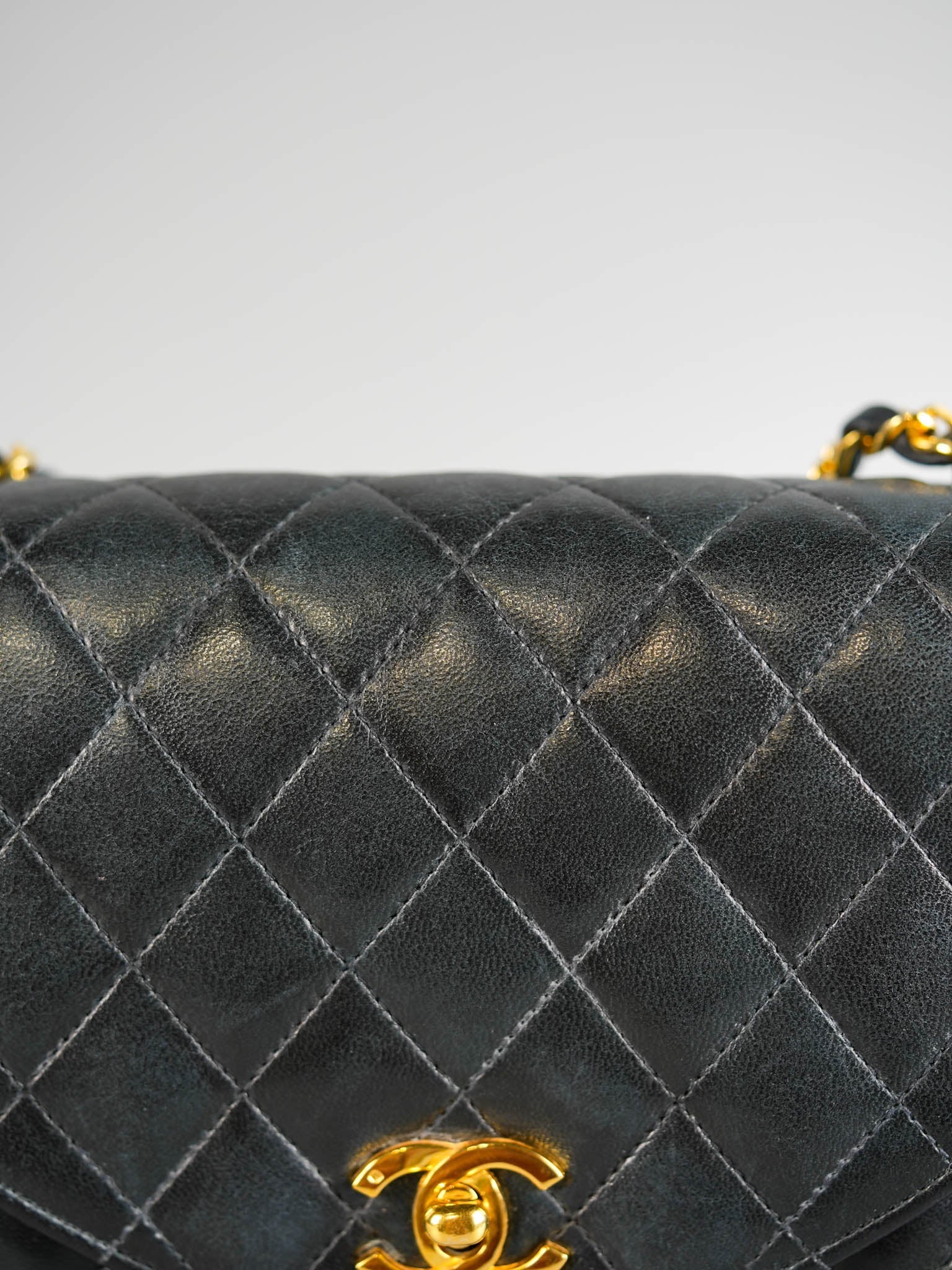 Vintage Half Moon 24K Gold Hardware in Lambskin Leather Series 0 | Purse Maison Luxury Bags Shop