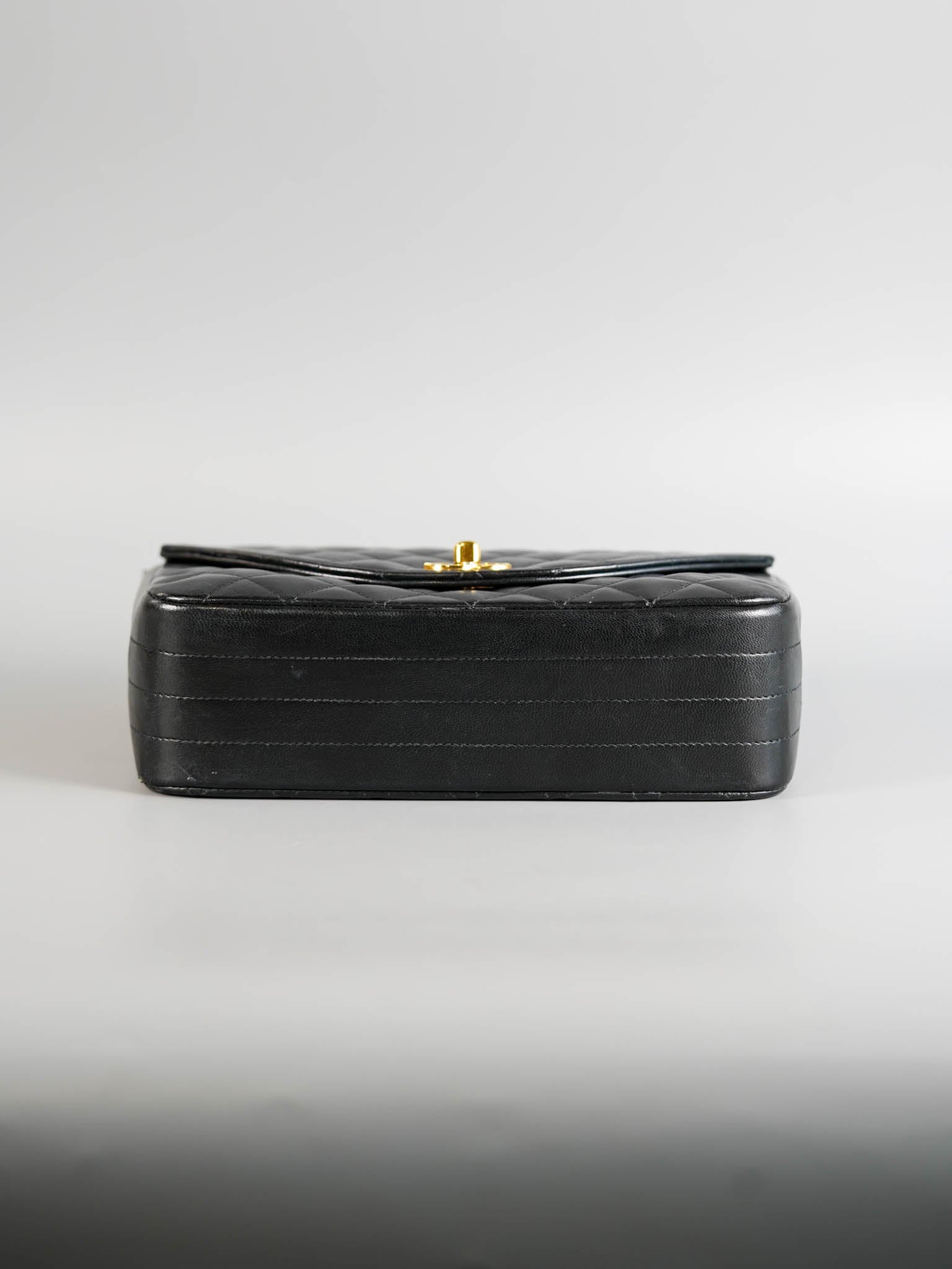 Vintage Half Moon 24K Gold Hardware in Lambskin Leather Series 0 | Purse Maison Luxury Bags Shop