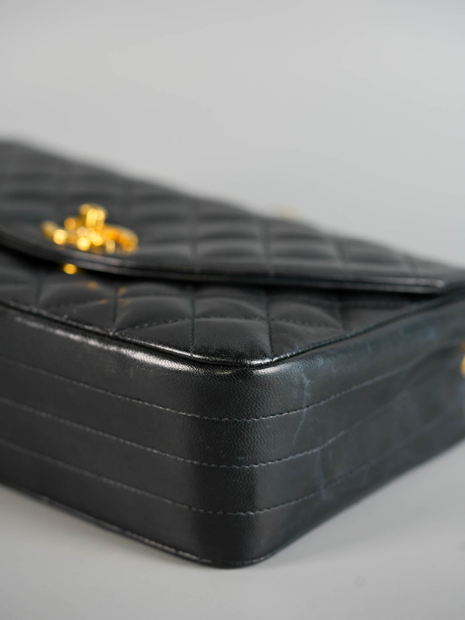 Vintage Half Moon 24K Gold Hardware in Lambskin Leather Series 0 | Purse Maison Luxury Bags Shop