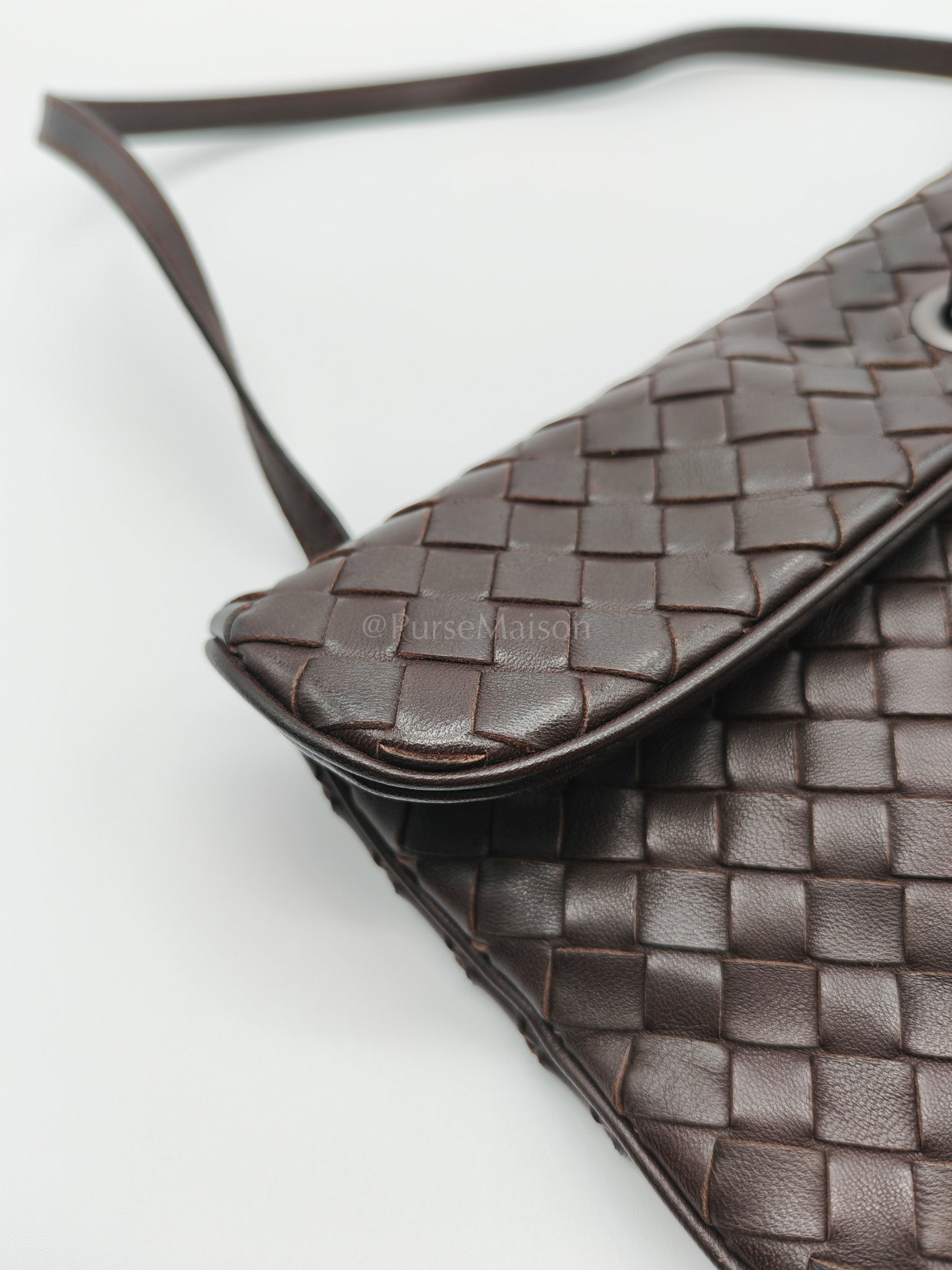 Vintage Intrecciatio Fondant/Dark Brown Nappa Leather Sling Bag | Purse Maison Luxury Bags Shop
