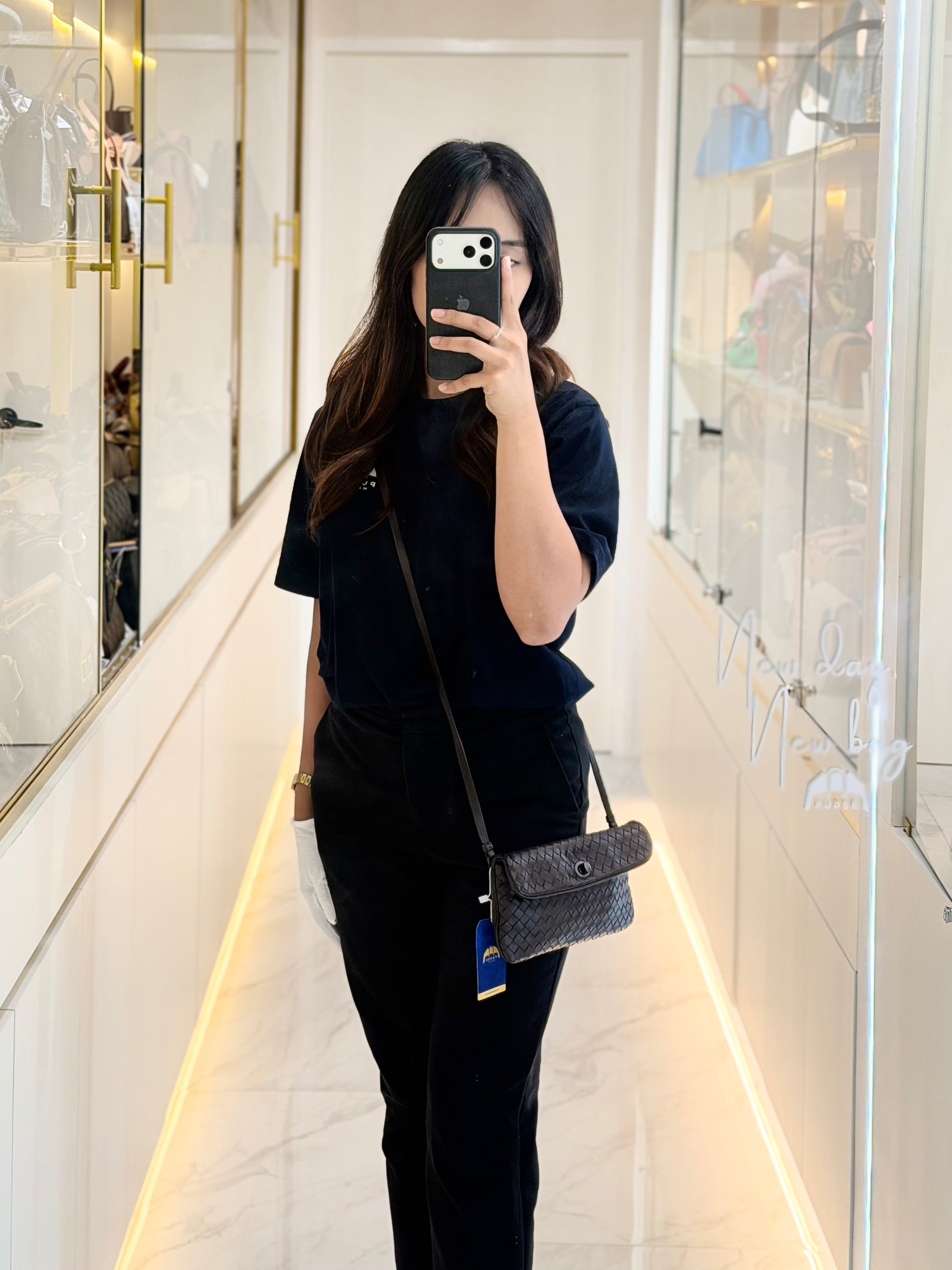 Vintage Intrecciatio Fondant/Dark Brown Nappa Leather Sling Bag | Purse Maison Luxury Bags Shop