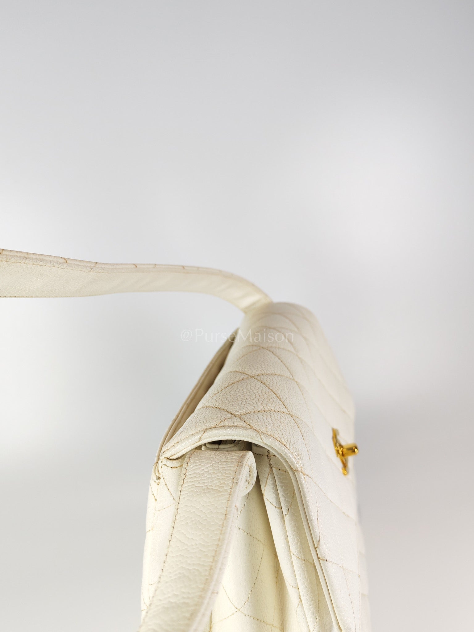 Vintage Kelly Flap in White Caviar Leather and Gold Hardware Shoulder Bag Series 4 | Purse Maison Luxury Bags Shop