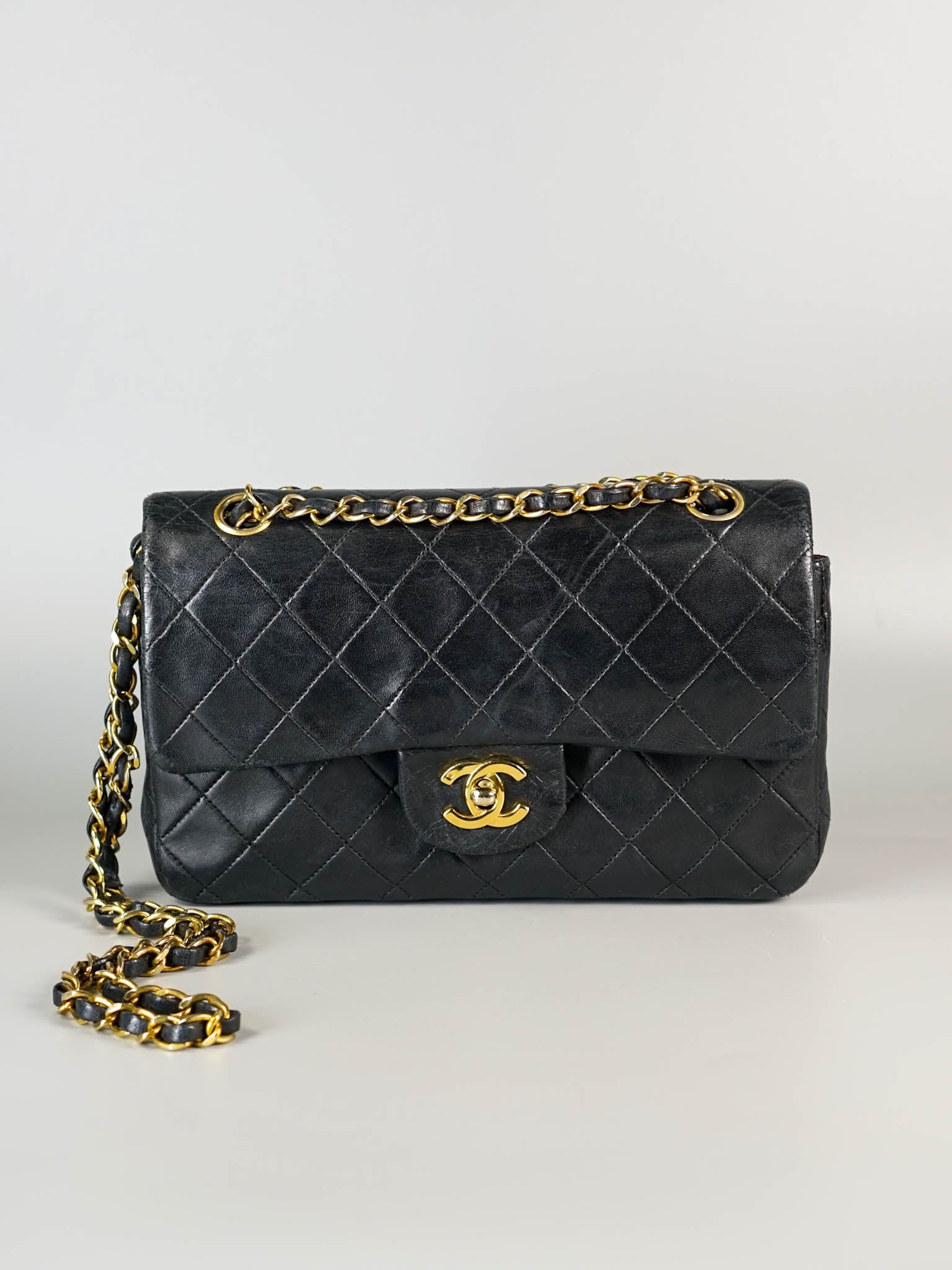 Vintage Small Classic Double Flap in Quilted Lambskin and Gold Hardware Series 1 | Purse Maison Luxury Bags Shop