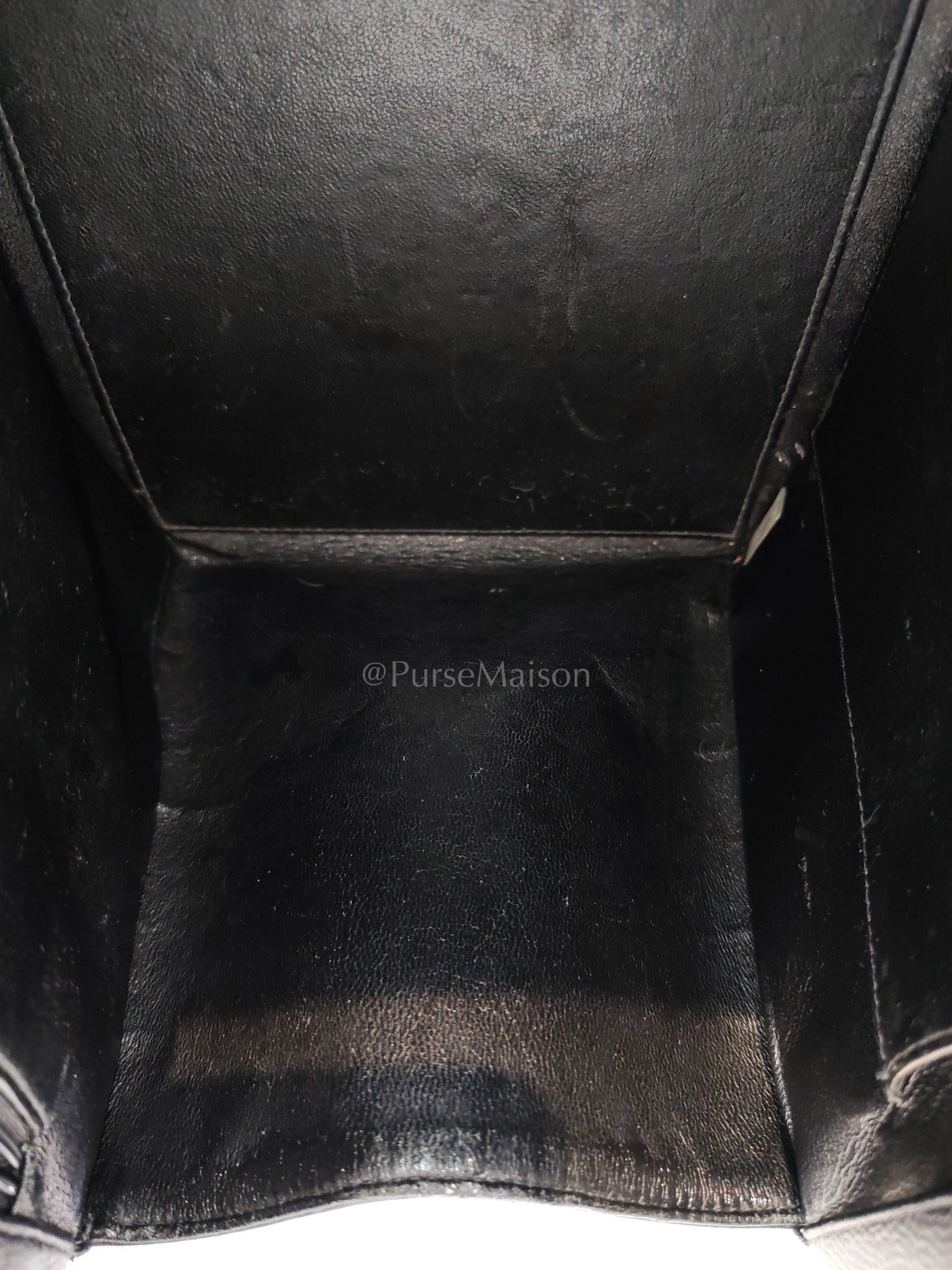 Vintage Tote Bag in Black Quilted Caviar Leather and Gold Hardware Series 4 | Purse Maison Luxury Bags Shop