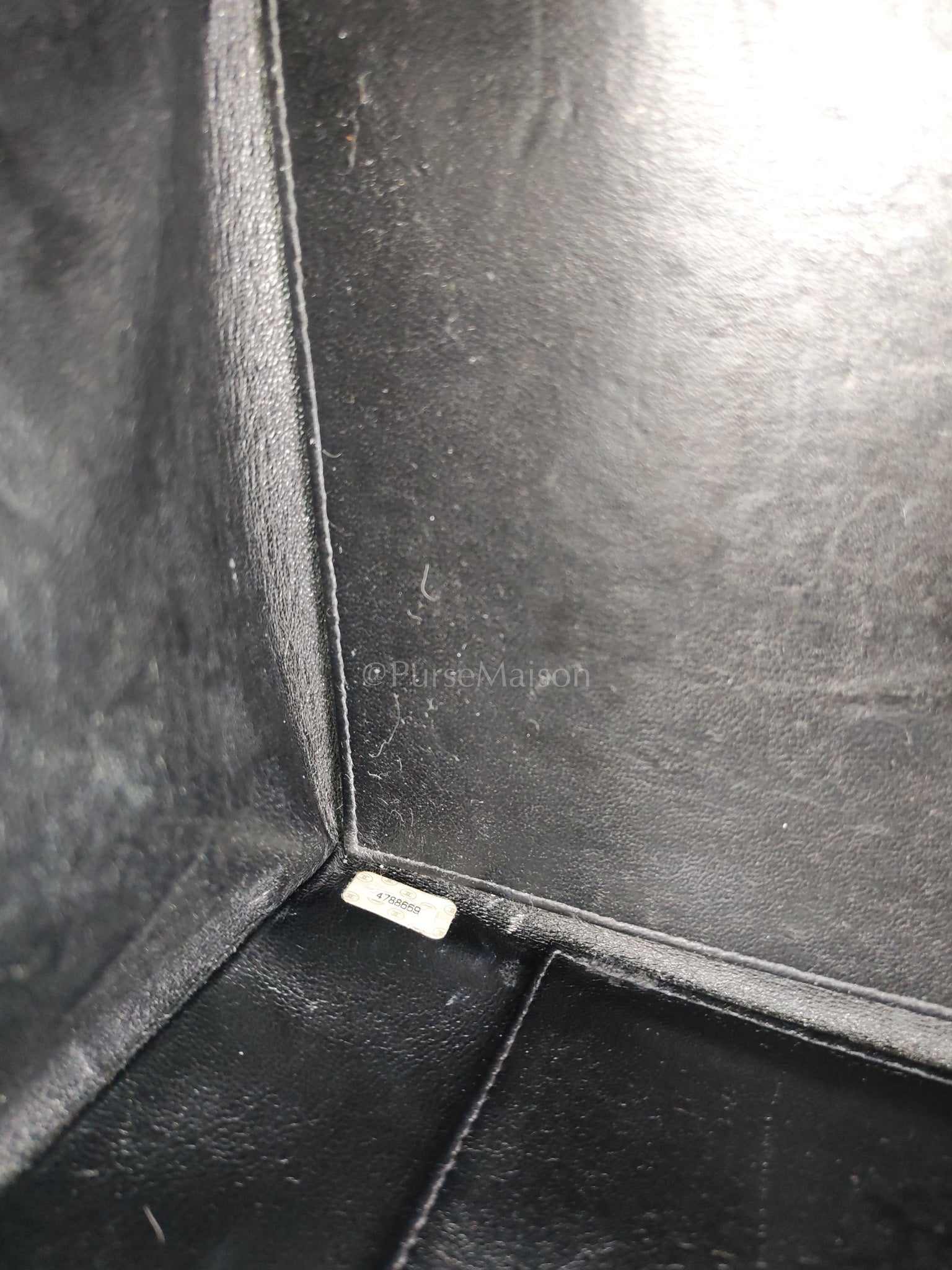 Vintage Tote Bag in Black Quilted Caviar Leather and Gold Hardware Series 4 | Purse Maison Luxury Bags Shop