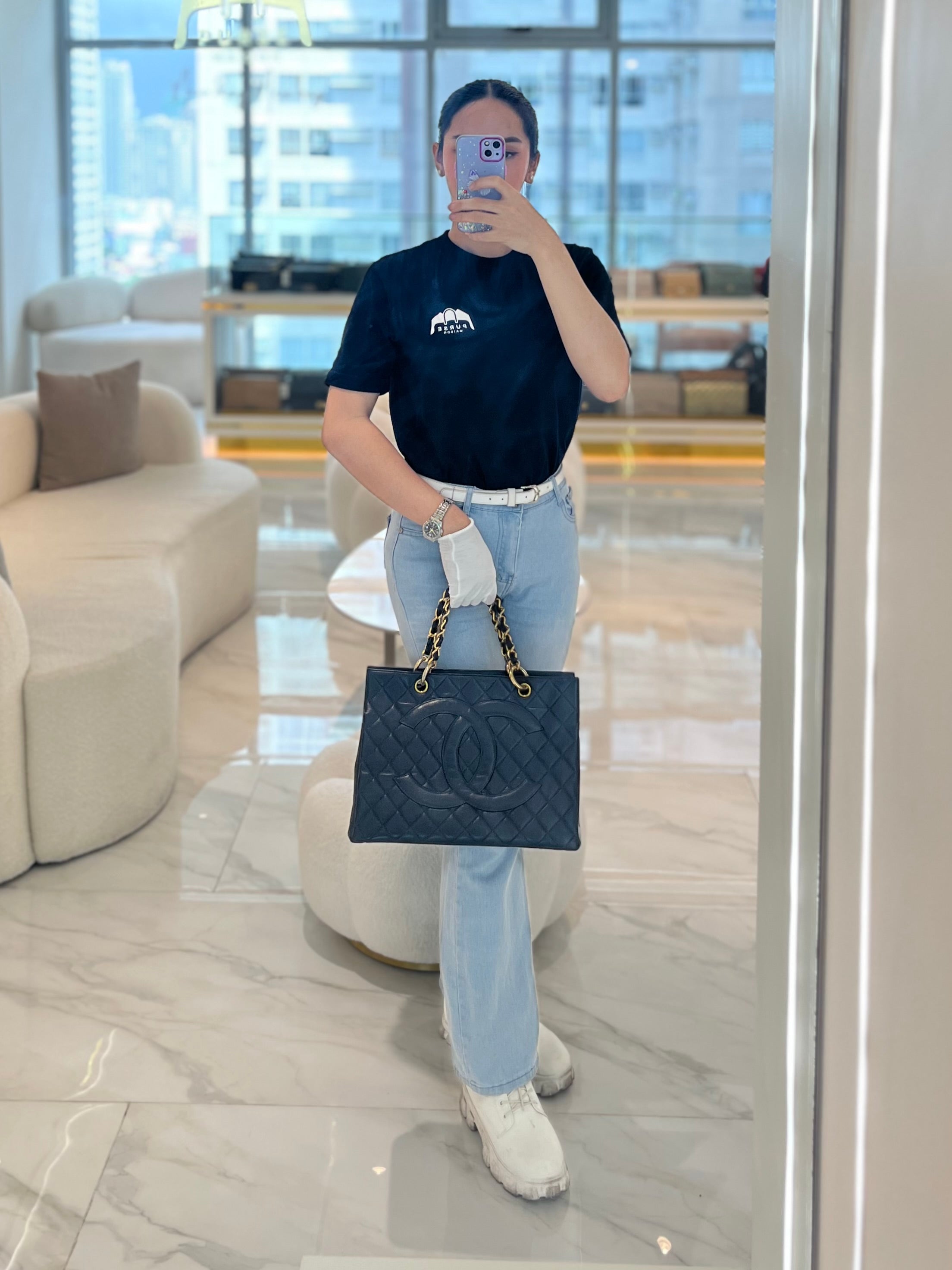 Vintage Tote Bag in Black Quilted Caviar Leather and Gold Hardware Series 4 | Purse Maison Luxury Bags Shop