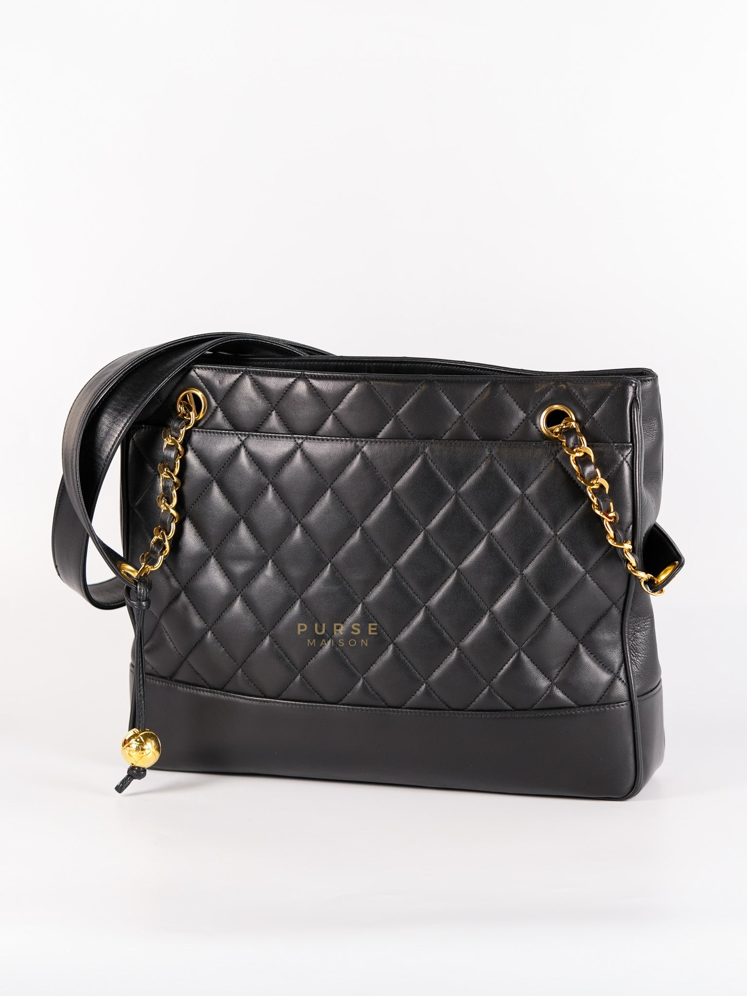 Vintage Tote Bag Medium in Black Quilted Lambskin Leather Series 25 | Purse Maison Luxury Bags Shop
