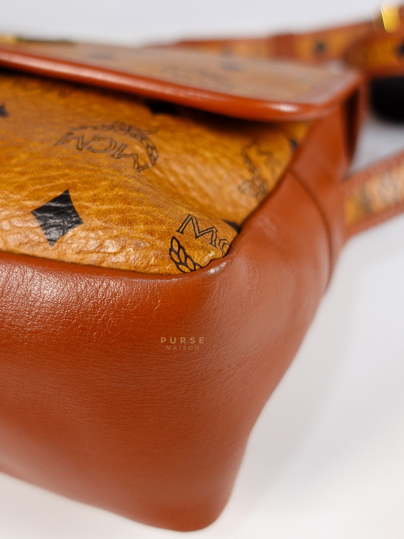 Visetos Crossbody Bag Medium in Brown Gold Hardware | Purse Maison Luxury Bags Shop