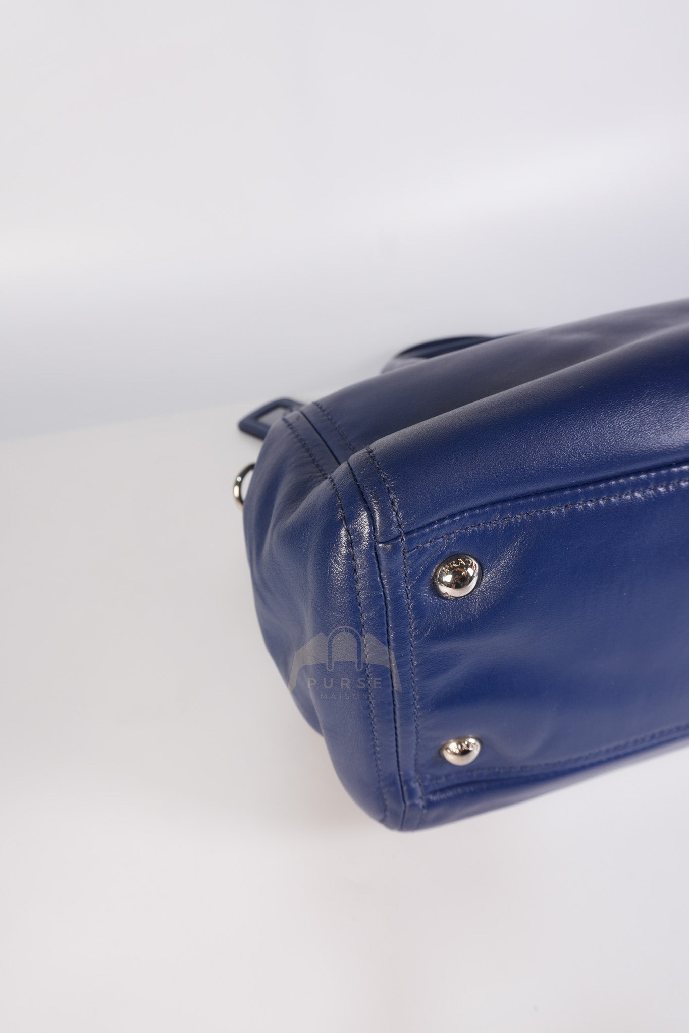 Vitello Daino Blue Soft Calf Leather Two-way Shoulder Bag | Purse Maison Luxury Bags Shop
