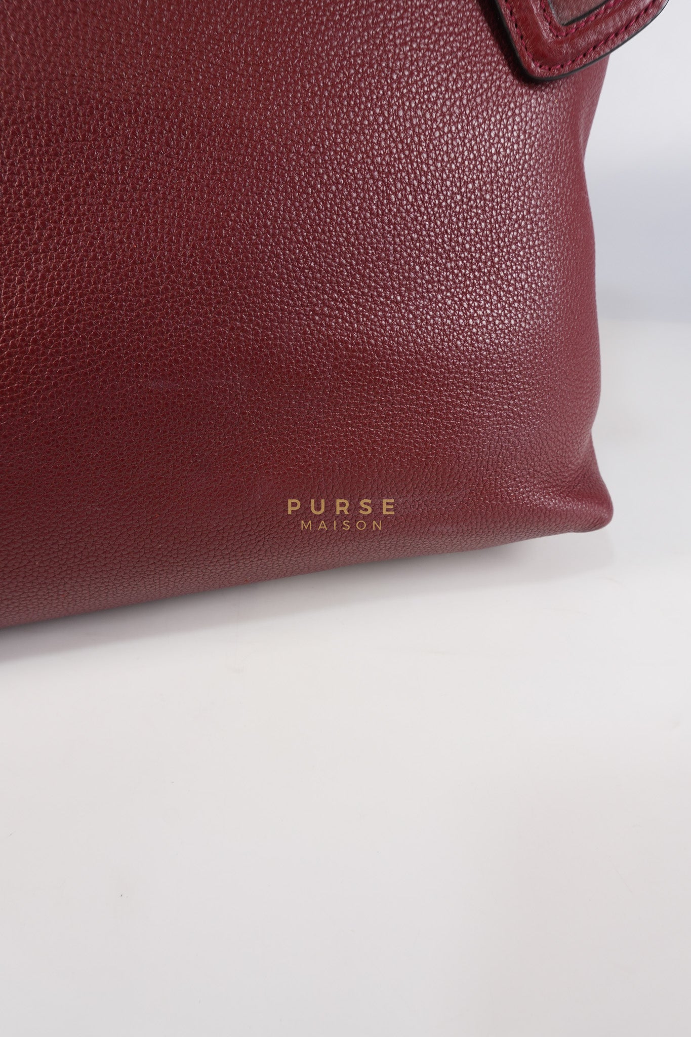 Vitello Tote Bag in Red Graine Calfskin Leather | Purse Maison Luxury Bags Shop