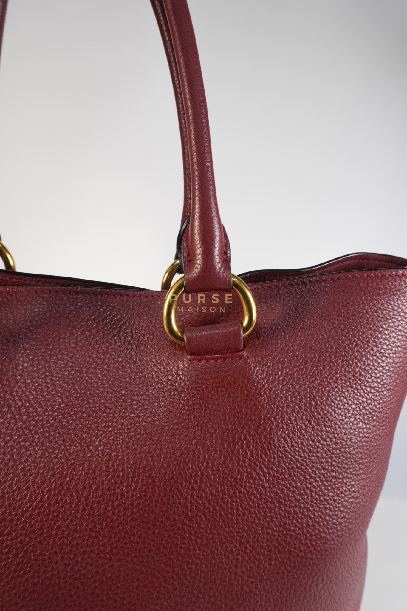 Vitello Tote Bag in Red Graine Calfskin Leather | Purse Maison Luxury Bags Shop