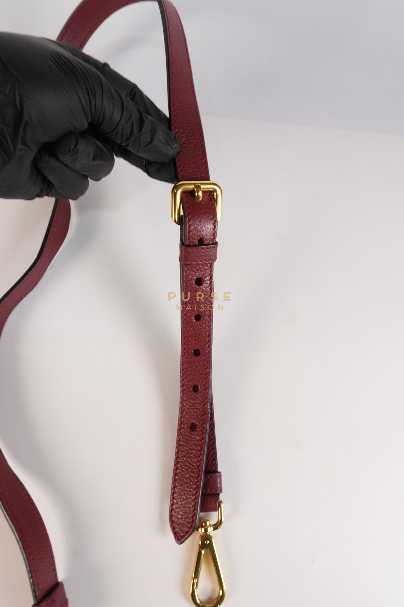 Vitello Tote Bag in Red Graine Calfskin Leather | Purse Maison Luxury Bags Shop