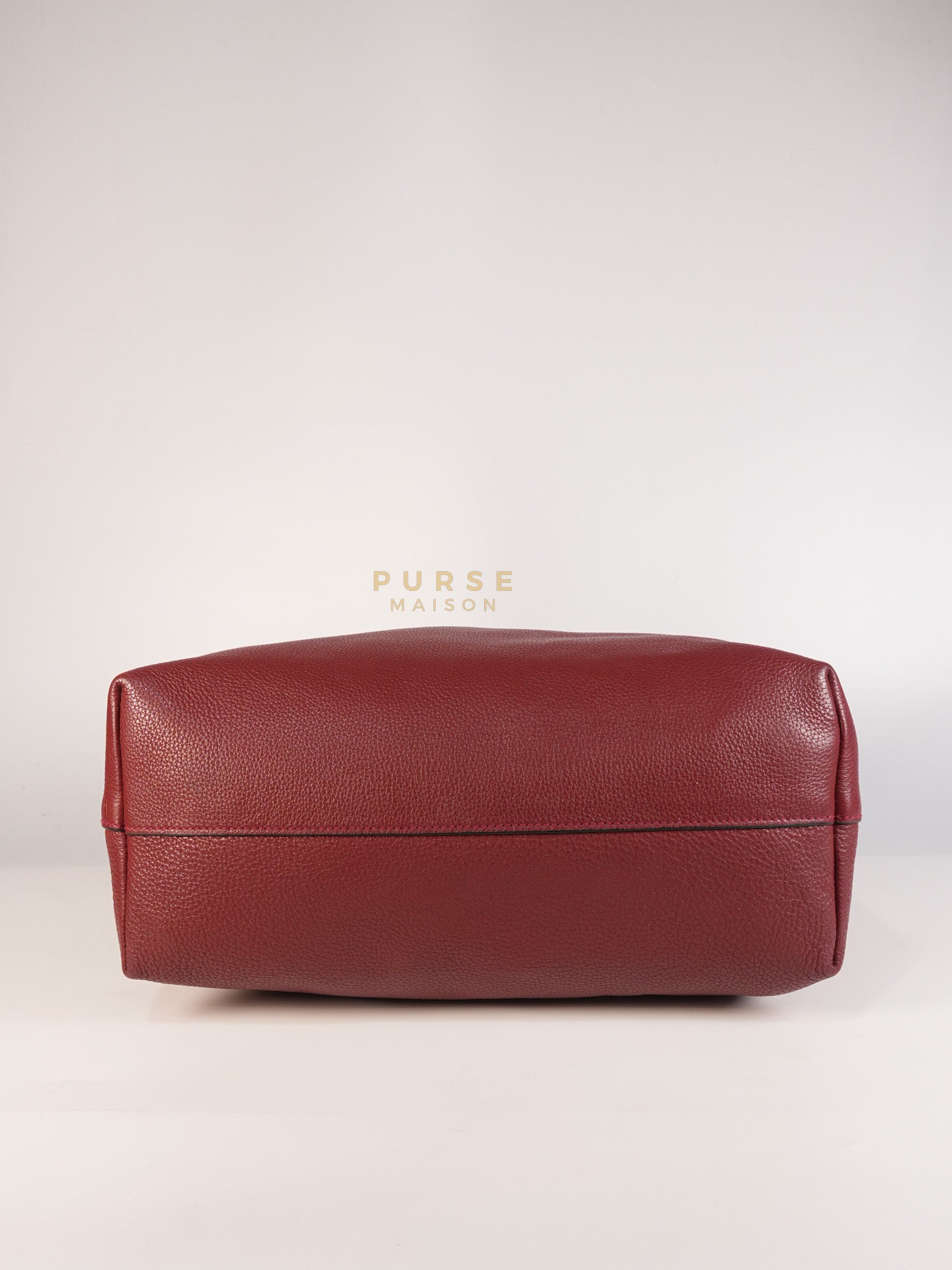 Vitello Tote Bag in Red Graine Calfskin Leather | Purse Maison Luxury Bags Shop