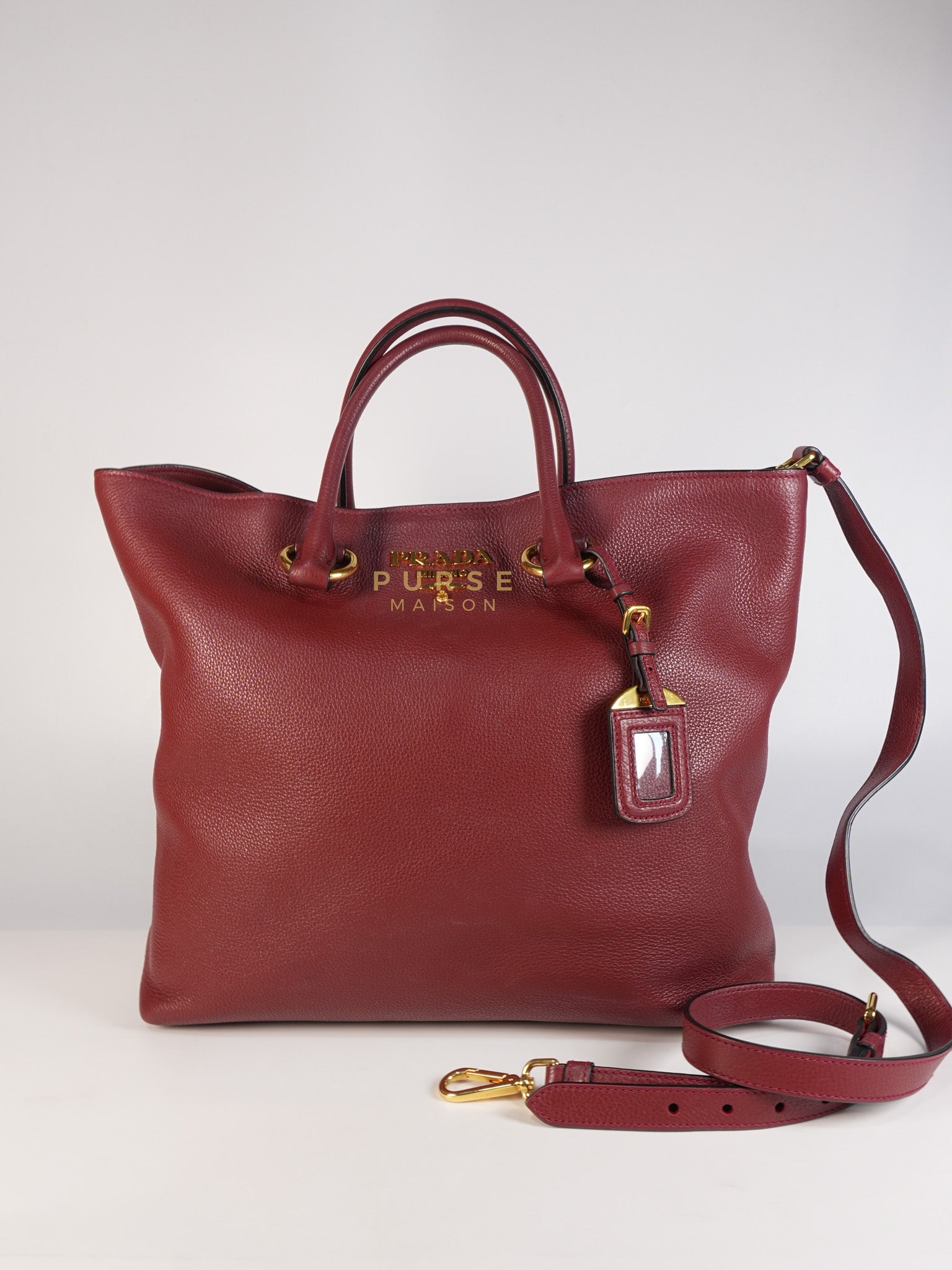 Vitello Tote Bag in Red Graine Calfskin Leather | Purse Maison Luxury Bags Shop