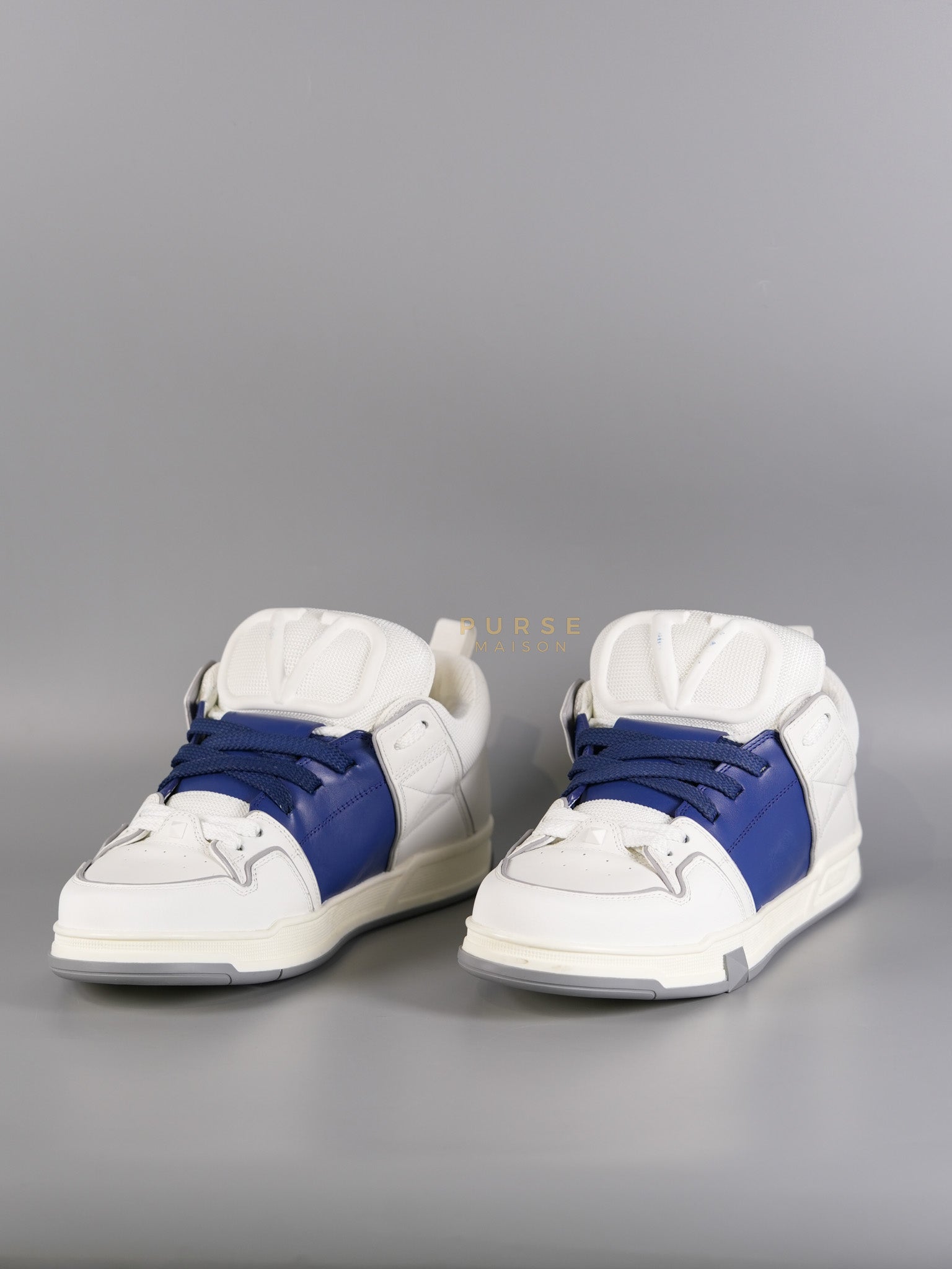 VLogo Signature Mid-Top Sneakers Size 44 EU(28.5cm) | Purse Maison Luxury Bags Shop
