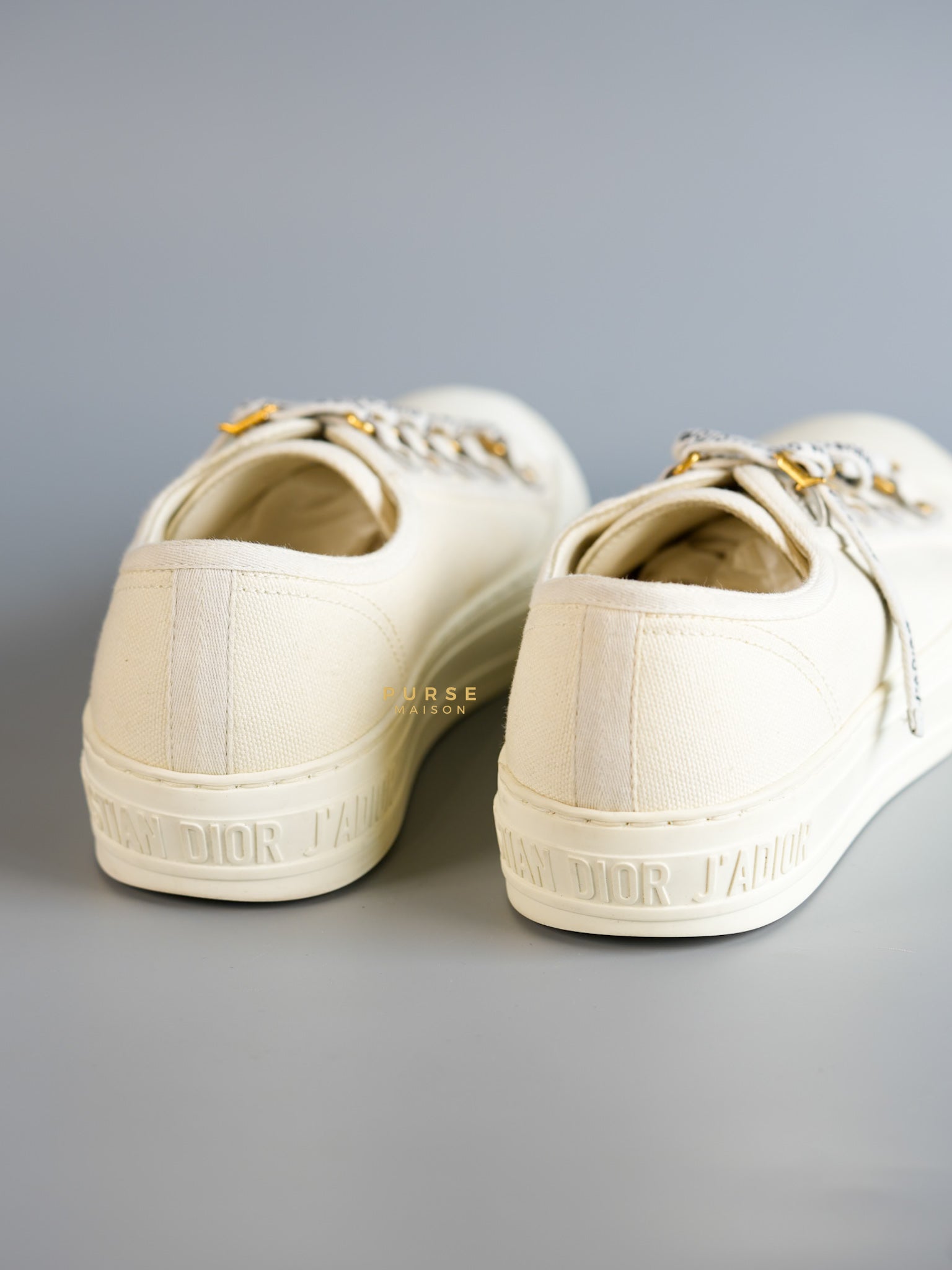 Walk ‘n’ Dior White Cotton Canvas Sneaker Size 36 EU (25cm) | Purse Maison Luxury Bags Shop