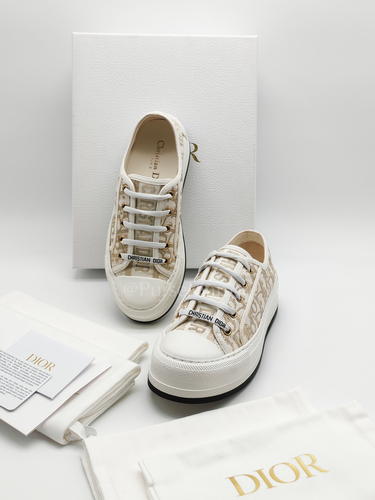 Walk'n'Dior Sneakers in Beige Oblique Embroidered Cotton Motif Size 37 Eu (23cm) | Purse Maison Luxury Bags Shop