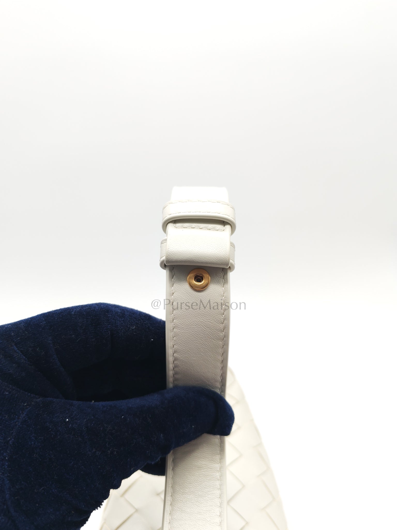 Wallace Hand Bag in Off White Nappa Intrecciato Leather | Purse Maison Luxury Bags Shop