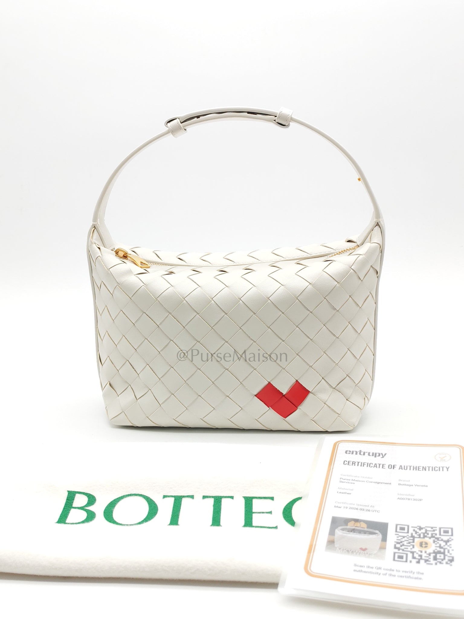 Wallace Hand Bag in Off White Nappa Intrecciato Leather | Purse Maison Luxury Bags Shop