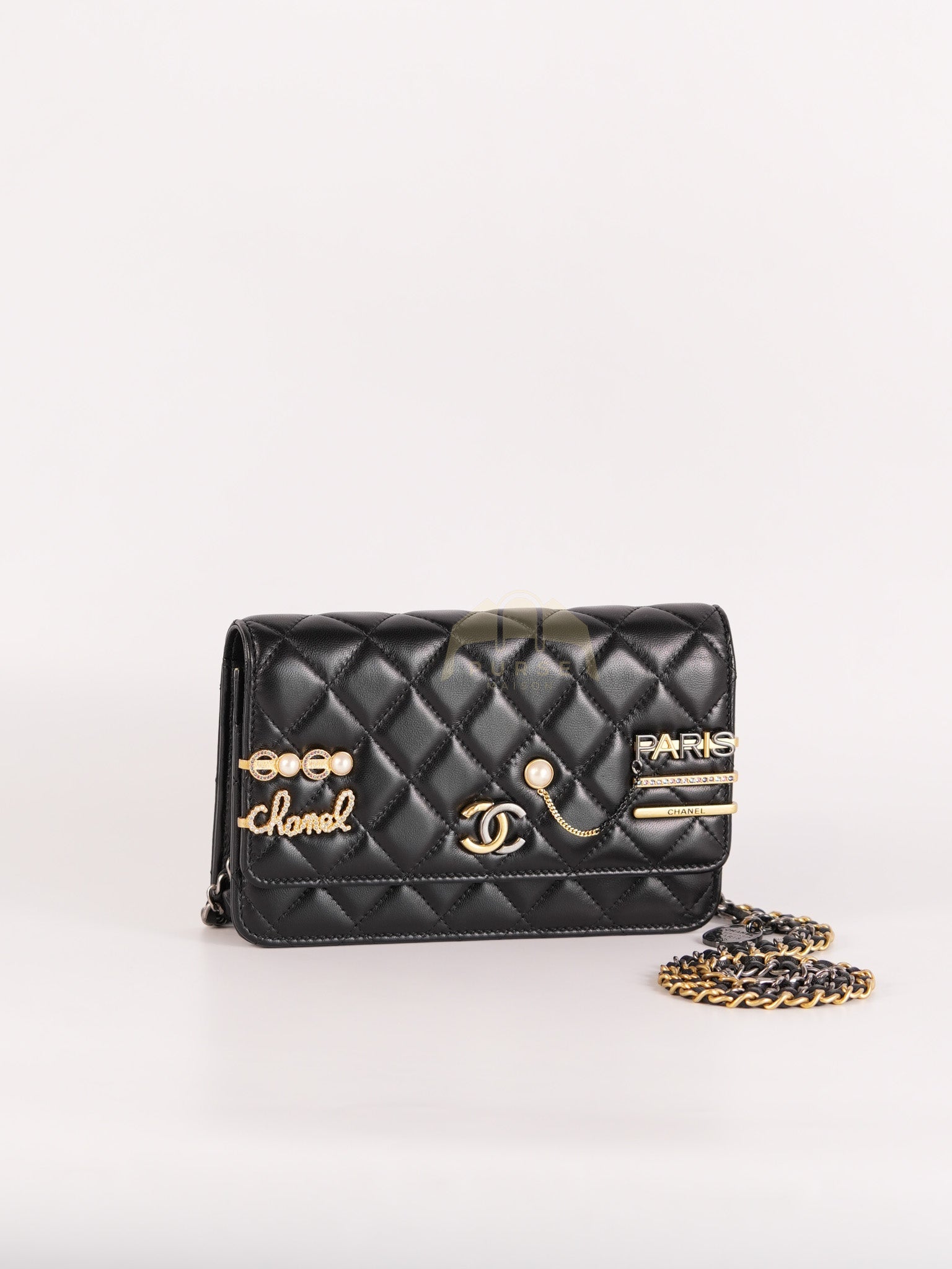 Wallet On Chain Coco Clips (WOC) Quilted Lambskin Leather and Mixed Hardware (Microchip) | Purse Maison Luxury Bags Shop