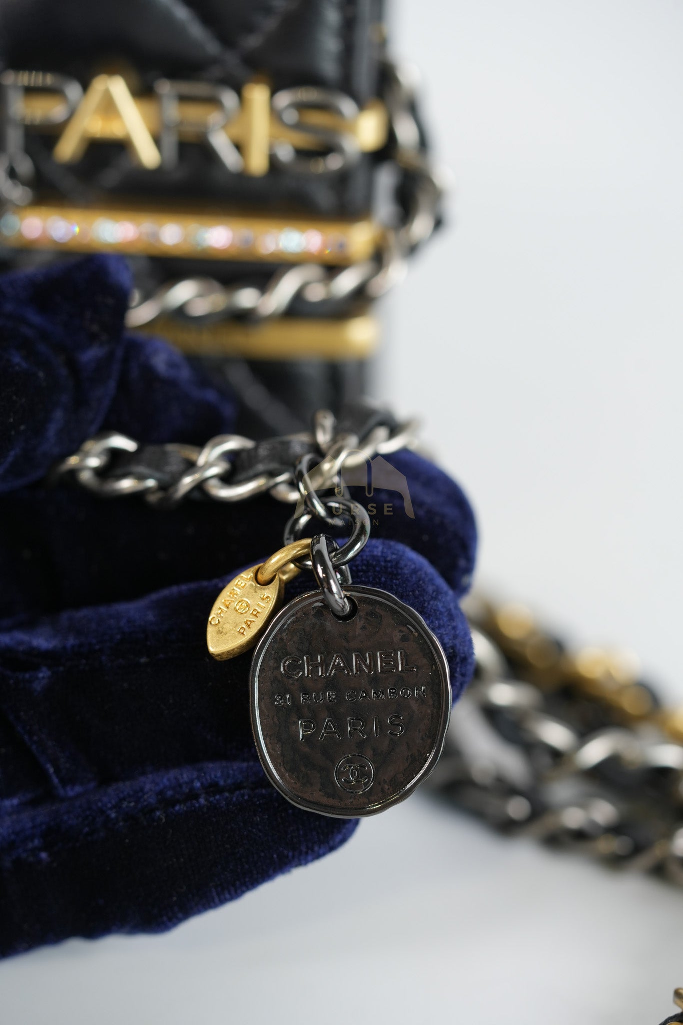 Wallet On Chain Coco Clips (WOC) Quilted Lambskin Leather and Mixed Hardware (Microchip) | Purse Maison Luxury Bags Shop