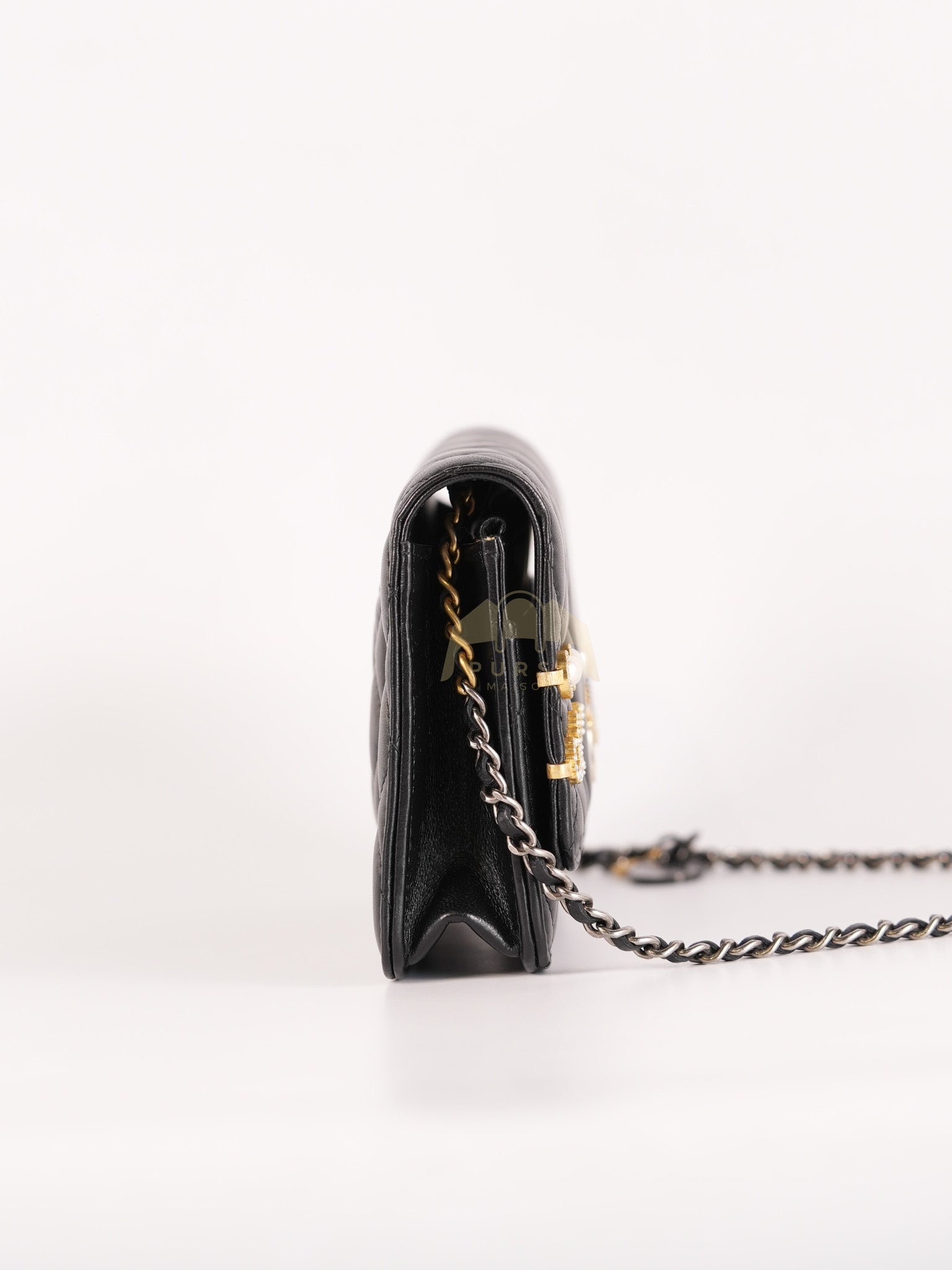 Wallet On Chain Coco Clips (WOC) Quilted Lambskin Leather and Mixed Hardware (Microchip) | Purse Maison Luxury Bags Shop