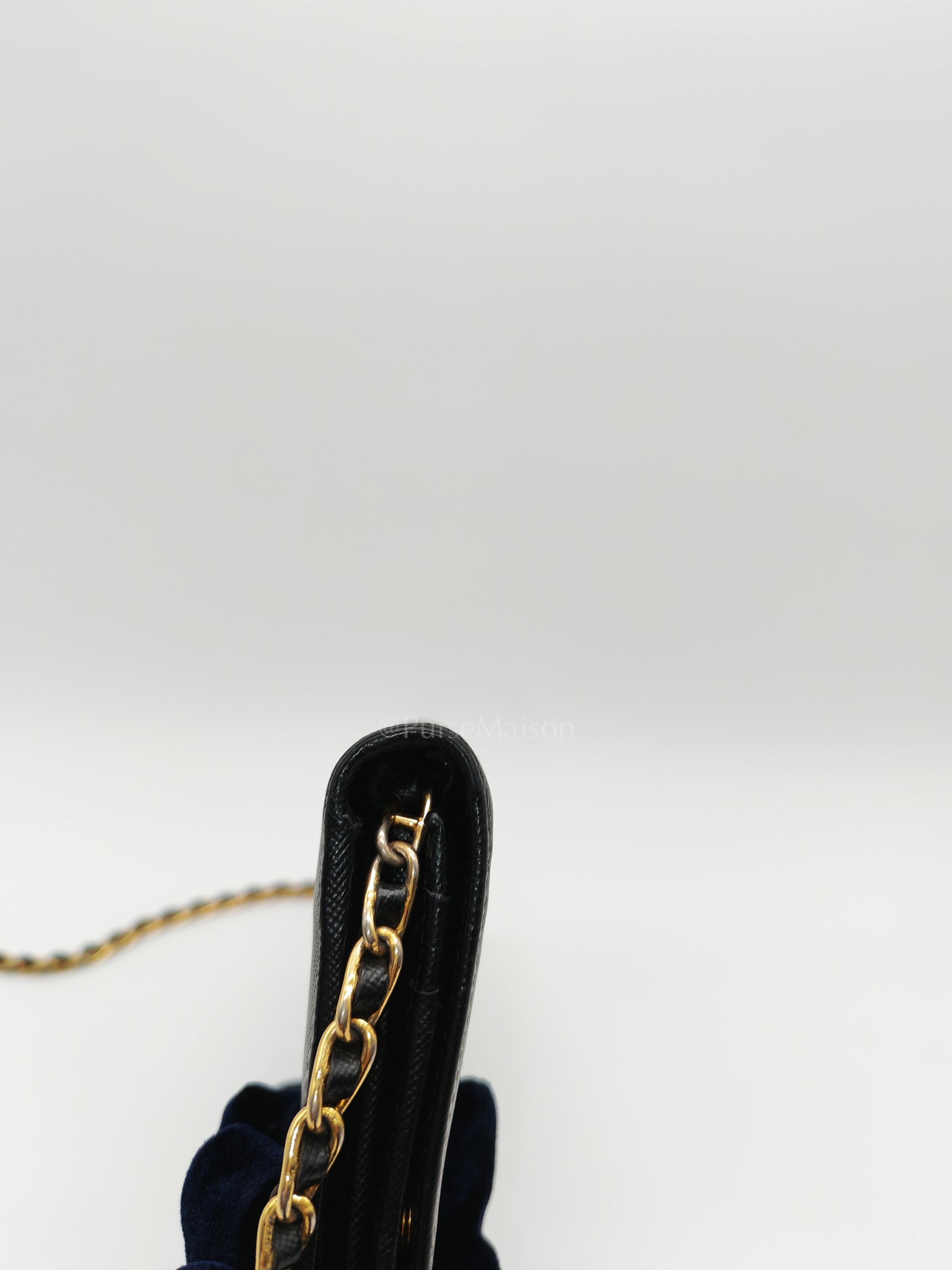 Wallet On Chain in Black Saffiano Leather & Gold Hardware | Purse Maison Luxury Bags Shop