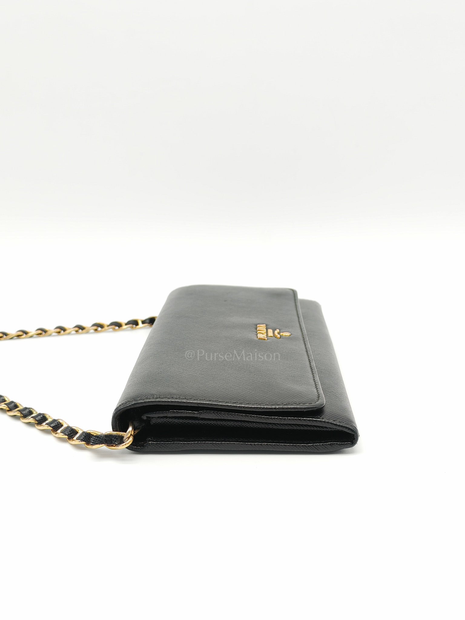 Wallet On Chain in Black Saffiano Leather & Gold Hardware | Purse Maison Luxury Bags Shop