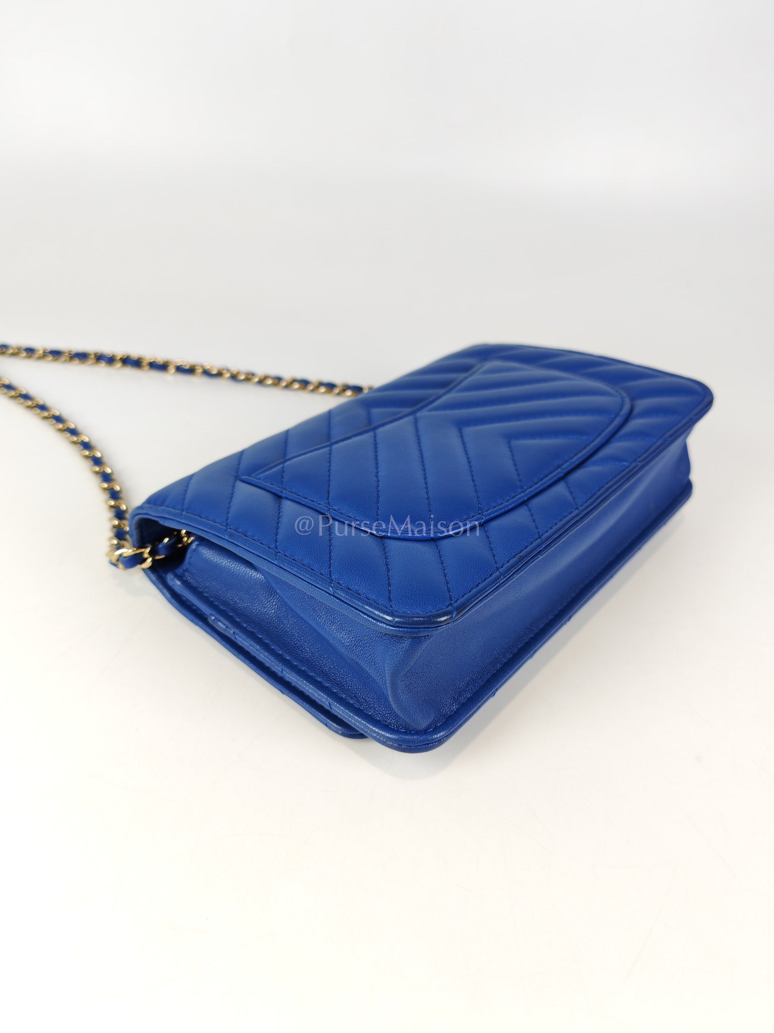 Wallet On Chain in Blue Chevron Lambskin Leather and Light Gold Hardware (Series 27) | Purse Maison Luxury Bags Shop