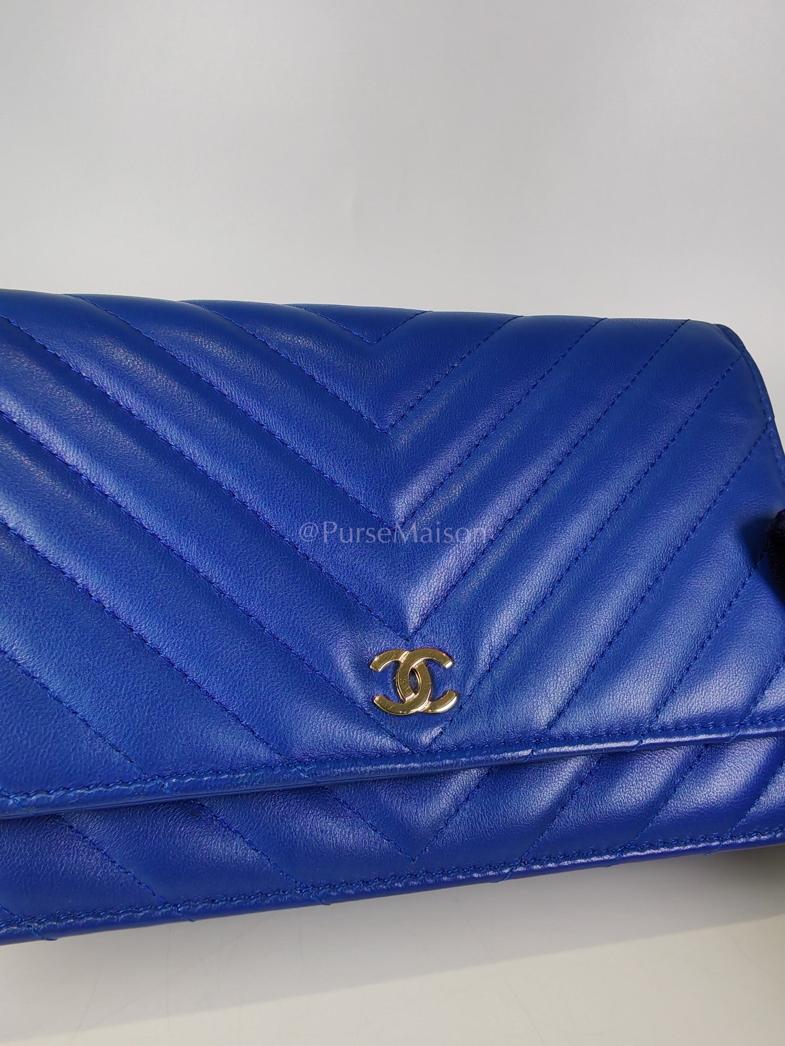 Wallet On Chain in Blue Chevron Lambskin Leather and Light Gold Hardware (Series 27) | Purse Maison Luxury Bags Shop