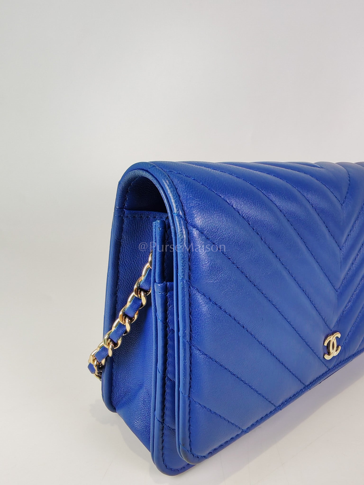 Wallet On Chain in Blue Chevron Lambskin Leather and Light Gold Hardware (Series 27) | Purse Maison Luxury Bags Shop