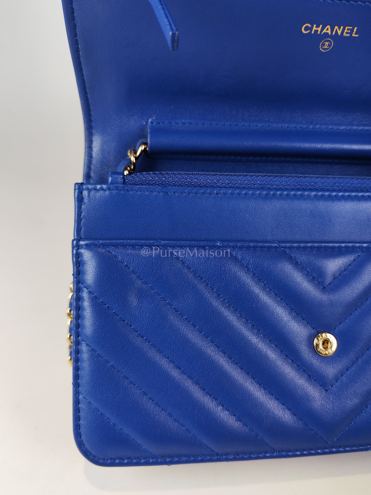 Wallet On Chain in Blue Chevron Lambskin Leather and Light Gold Hardware (Series 27) | Purse Maison Luxury Bags Shop