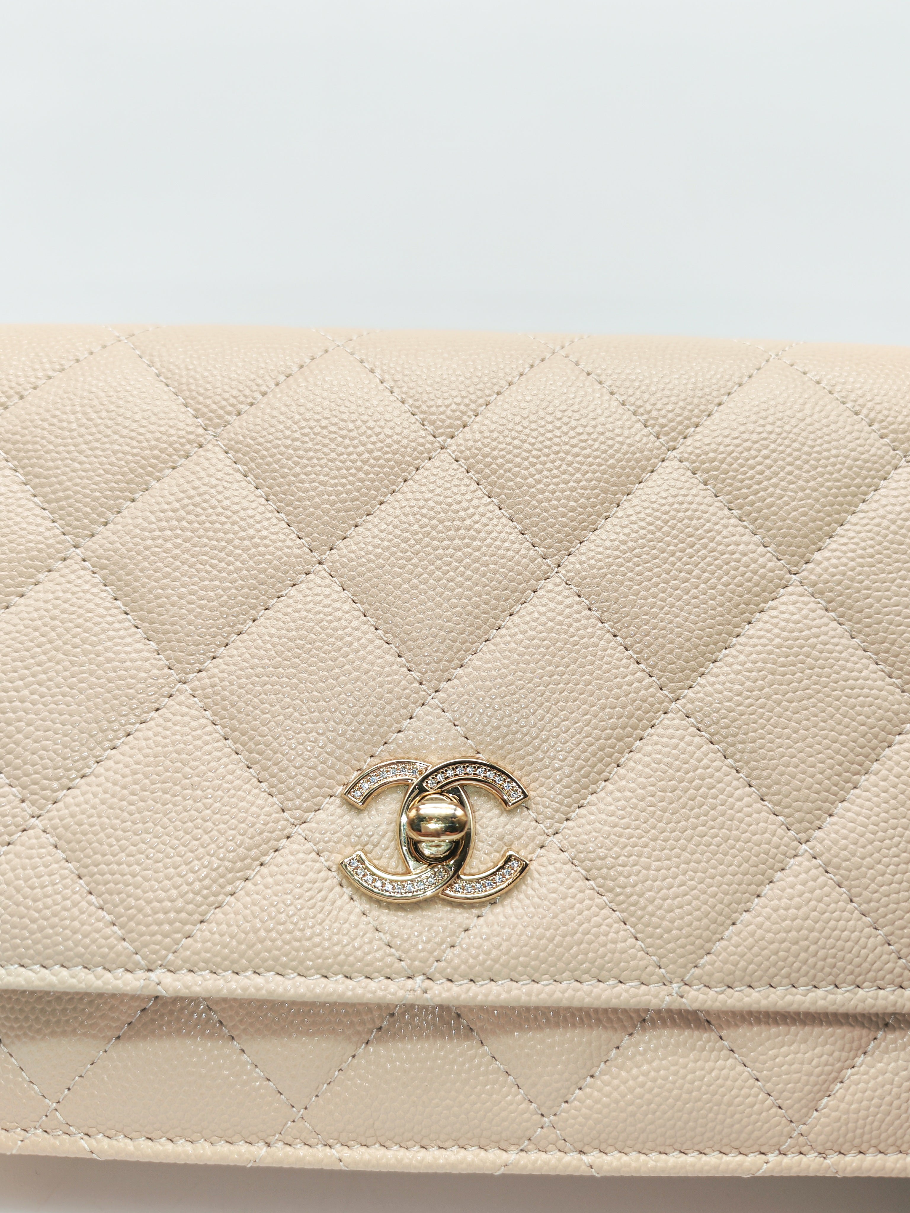 Wallet on Chain in Light Beige Quilted Caviar Leather & Light Gold Hardware Microchip | Purse Maison Luxury Bags Shop