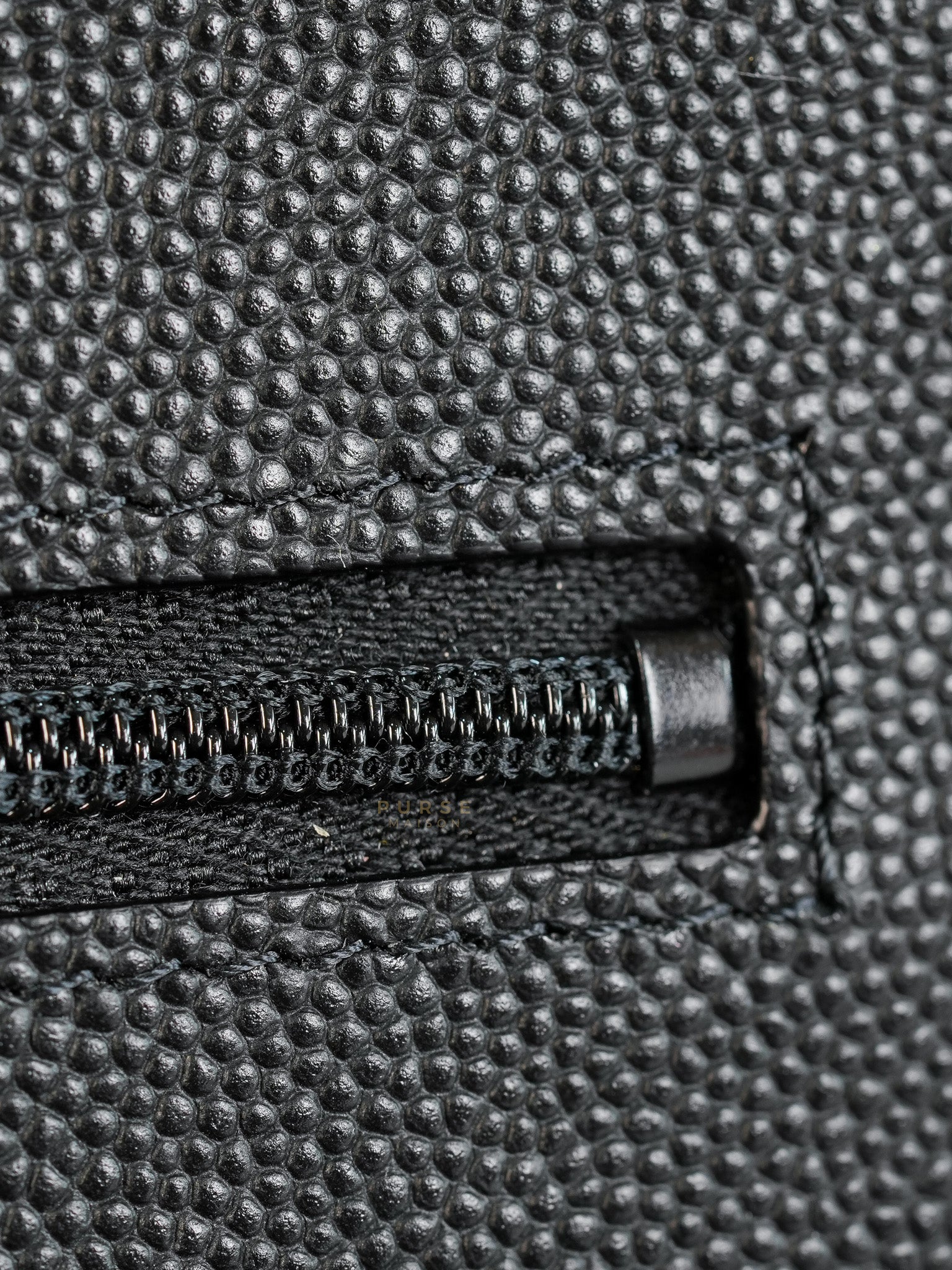 Wallet on Chain Small in Black Caviar Leather(Microchip) | Purse Maison Luxury Bags Shop