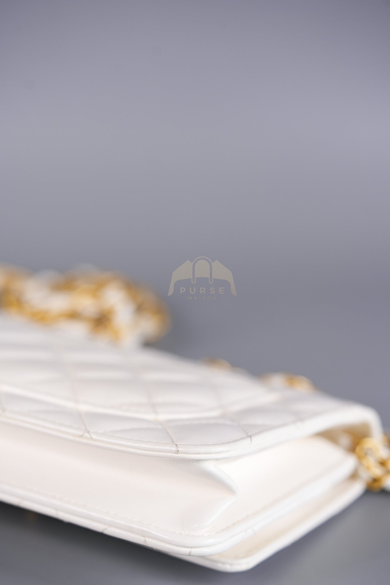 Wallet On Chain (WOC) Double Chain in White Lambskin Leather and Aged Gold Hardware (Microchip) | Purse Maison Luxury Bags Shop