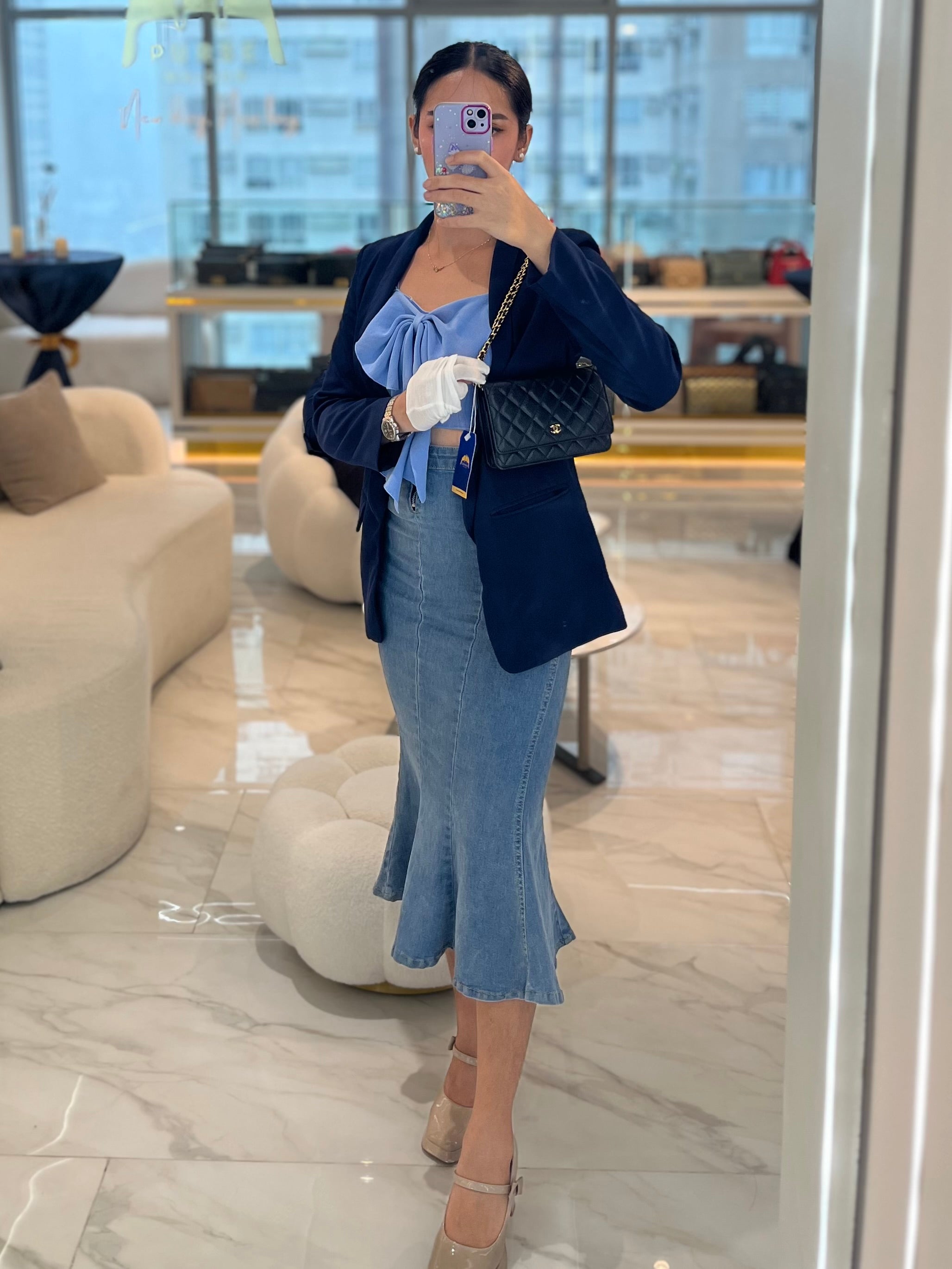 Wallet On Chain (WOC) in Black Caviar Leather and Gold Hardware (Microchip) | Purse Maison Luxury Bags Shop