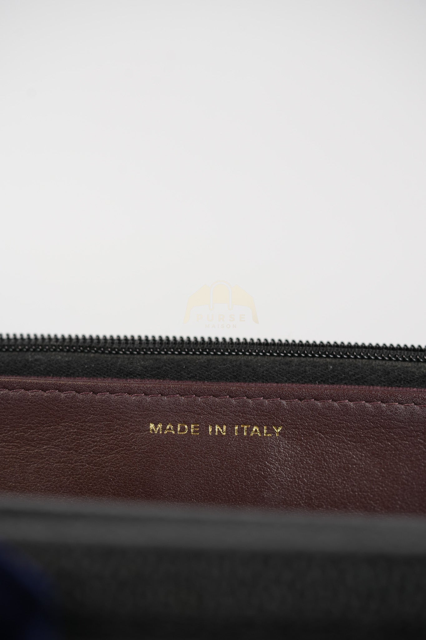 Wallet on Chain (WOC) in Black Caviar Leather & Gold Hardware Microchip | Purse Maison Luxury Bags Shop