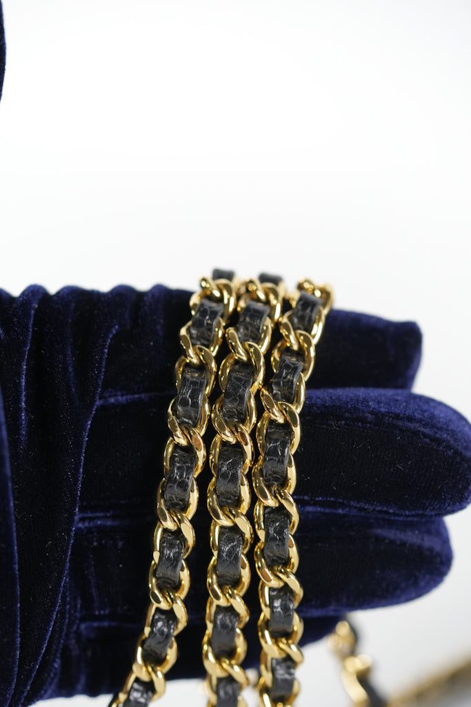 Wallet On Chain (WOC) in Black Quilted Caviar Leather and Gold Hardware Series 22 | Purse Maison Luxury Bags Shop