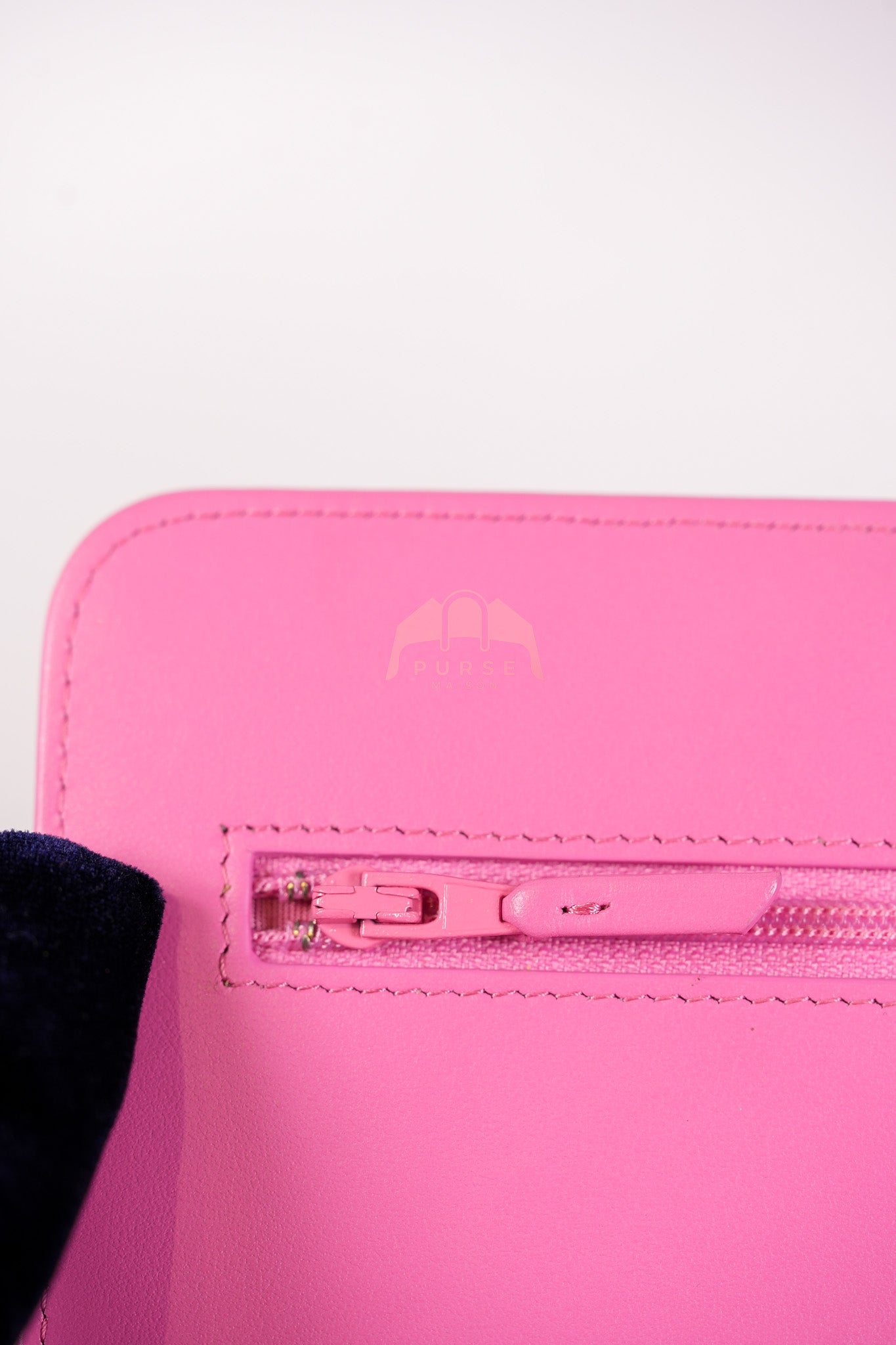 Wallet On Chain (WOC) in Pink Quilted Caviar Leather and Aged Gold Hardware Series 31 | Purse Maison Luxury Bags Shop