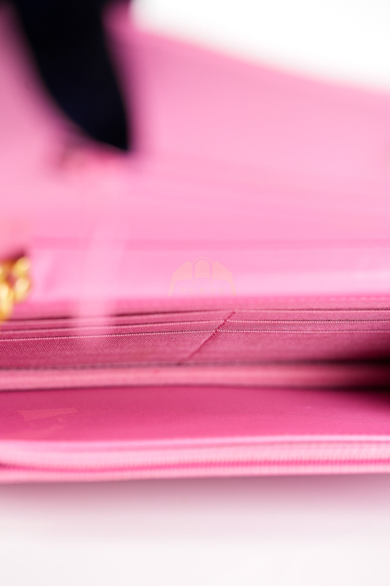 Wallet On Chain (WOC) in Pink Quilted Caviar Leather and Aged Gold Hardware Series 31 | Purse Maison Luxury Bags Shop