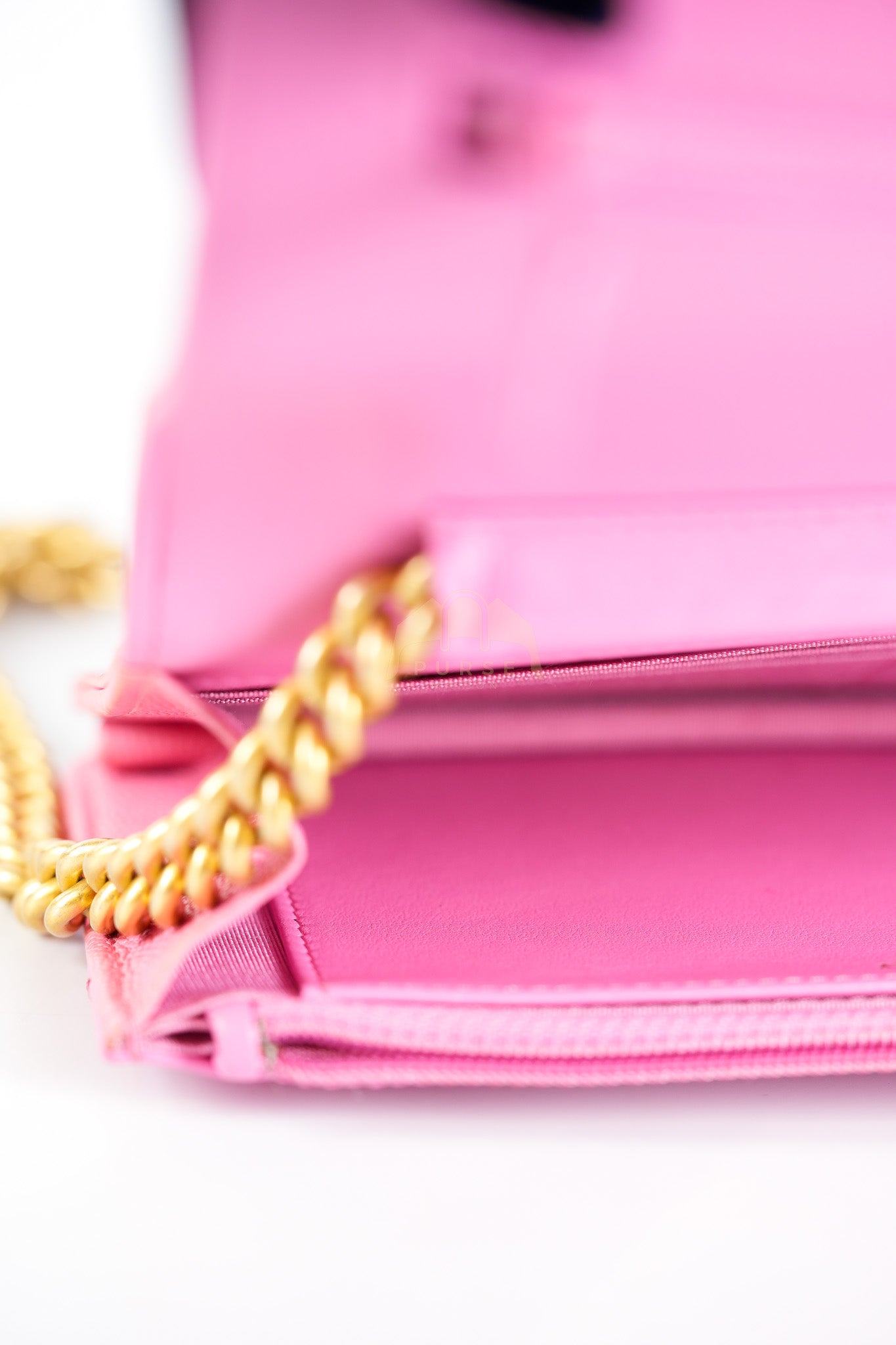 Wallet On Chain (WOC) in Pink Quilted Caviar Leather and Aged Gold Hardware Series 31 | Purse Maison Luxury Bags Shop