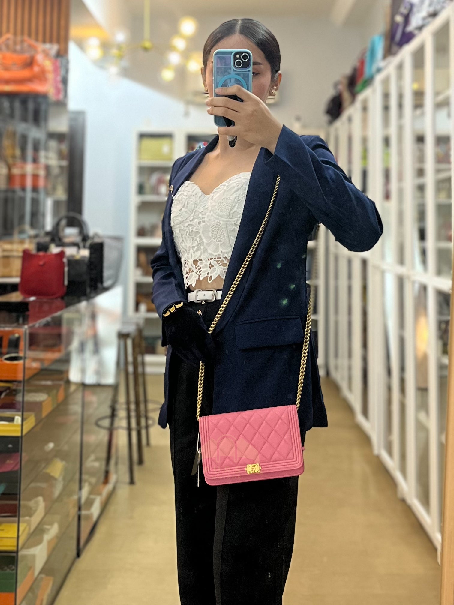 Wallet On Chain (WOC) in Pink Quilted Caviar Leather and Aged Gold Hardware Series 31 | Purse Maison Luxury Bags Shop