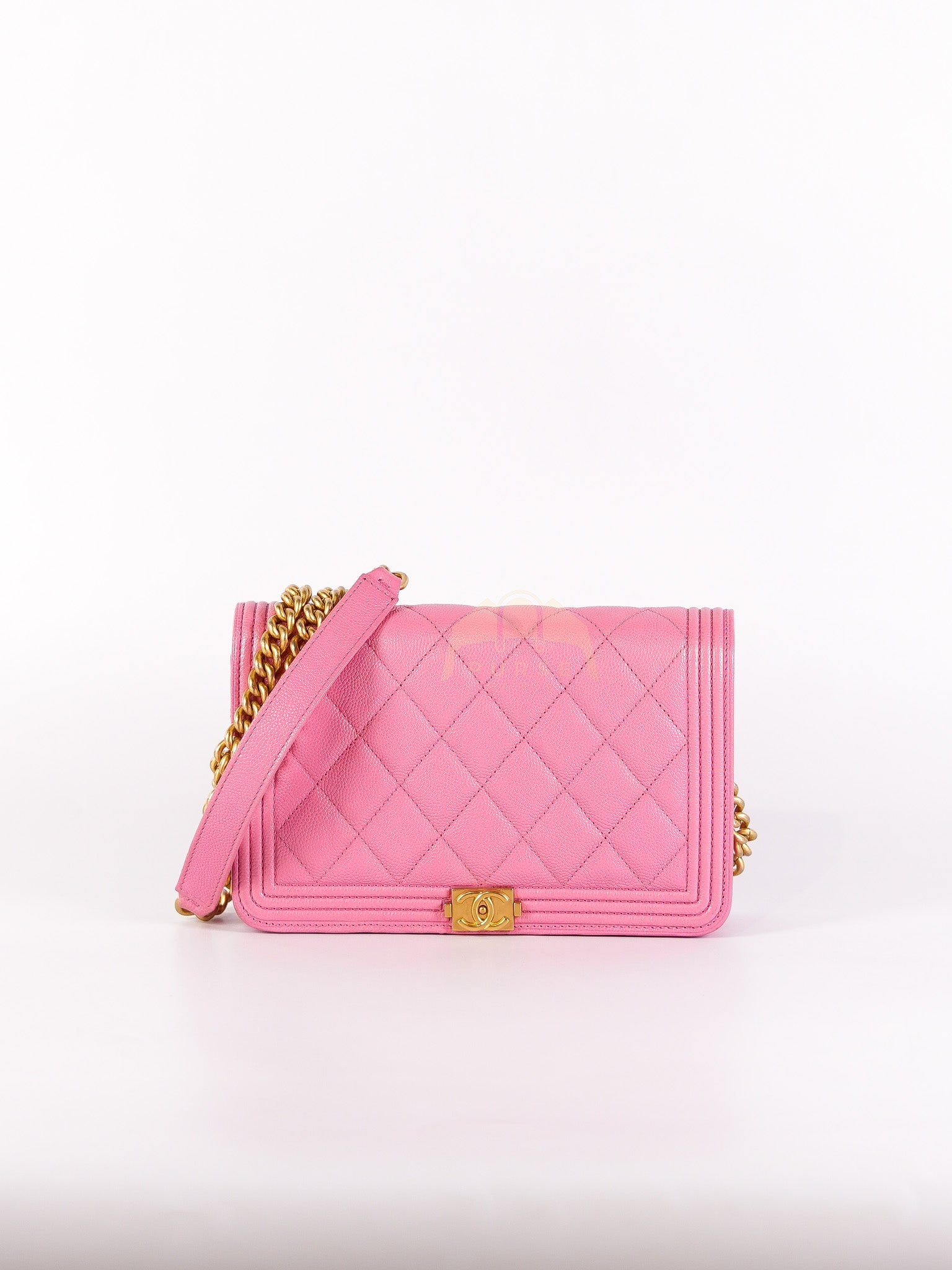 Wallet On Chain (WOC) in Pink Quilted Caviar Leather and Aged Gold Hardware Series 31 | Purse Maison Luxury Bags Shop