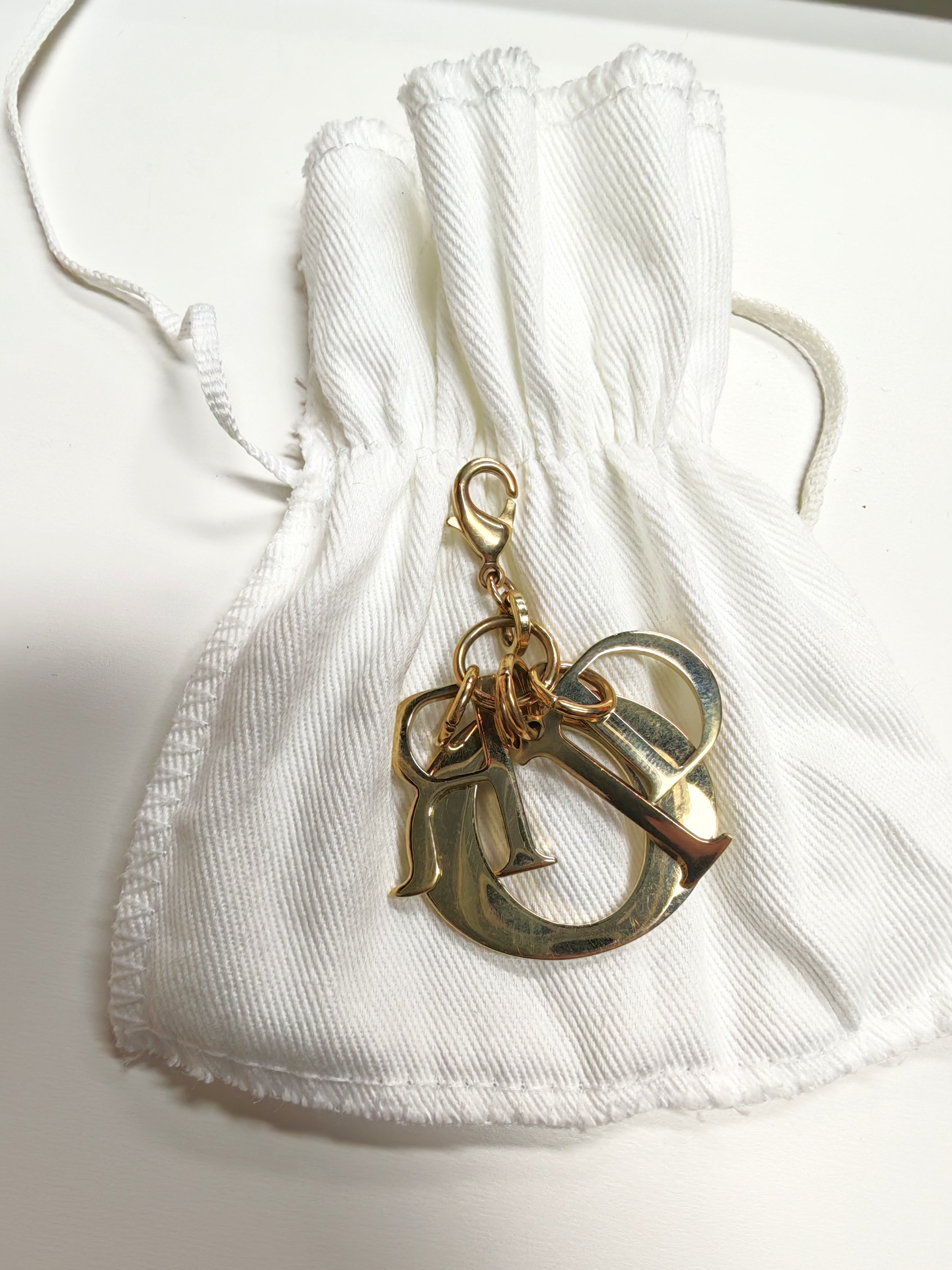Wallet On Chain (WOC) Rose des Vents Cannage Patent Leather Chain Bag | Purse Maison Luxury Bags Shop