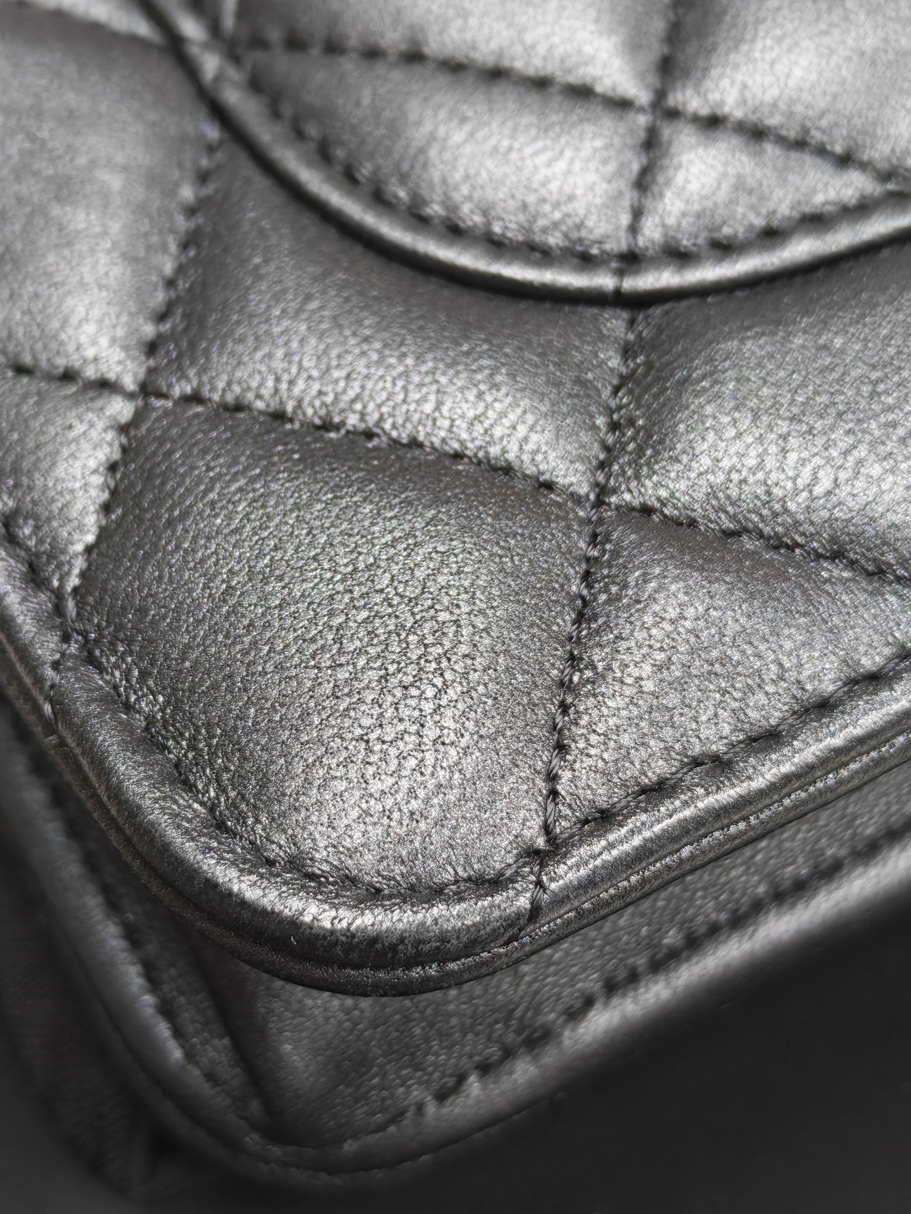 Wallet On Chain (WOC) So Black in Iridescent Lambskin Leather (Microchip) | Purse Maison Luxury Bags Shop