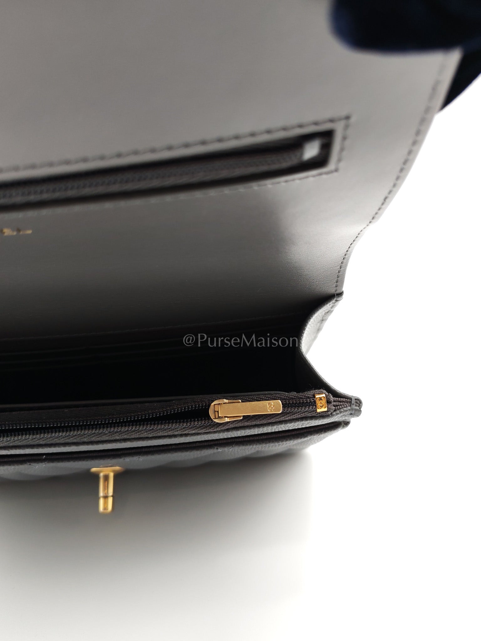 Wallet on Chain (WOC) Top Handle in Gray Quilted Caviar Leather and Aged Gold Hardware (Microchip) | Purse Maison Luxury Bags Shop